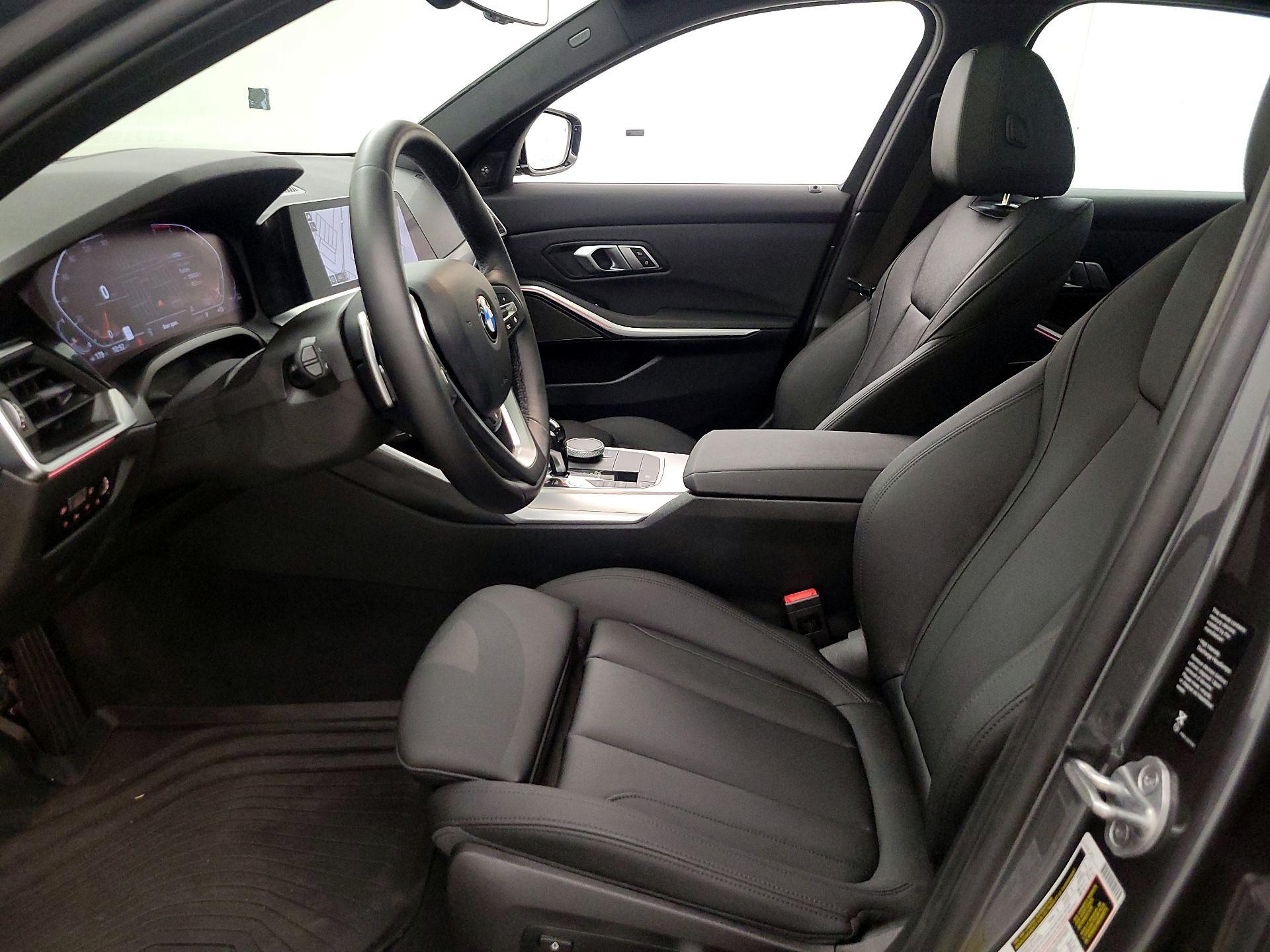 Thumbnail: 2021 BMW 3 Series - 11