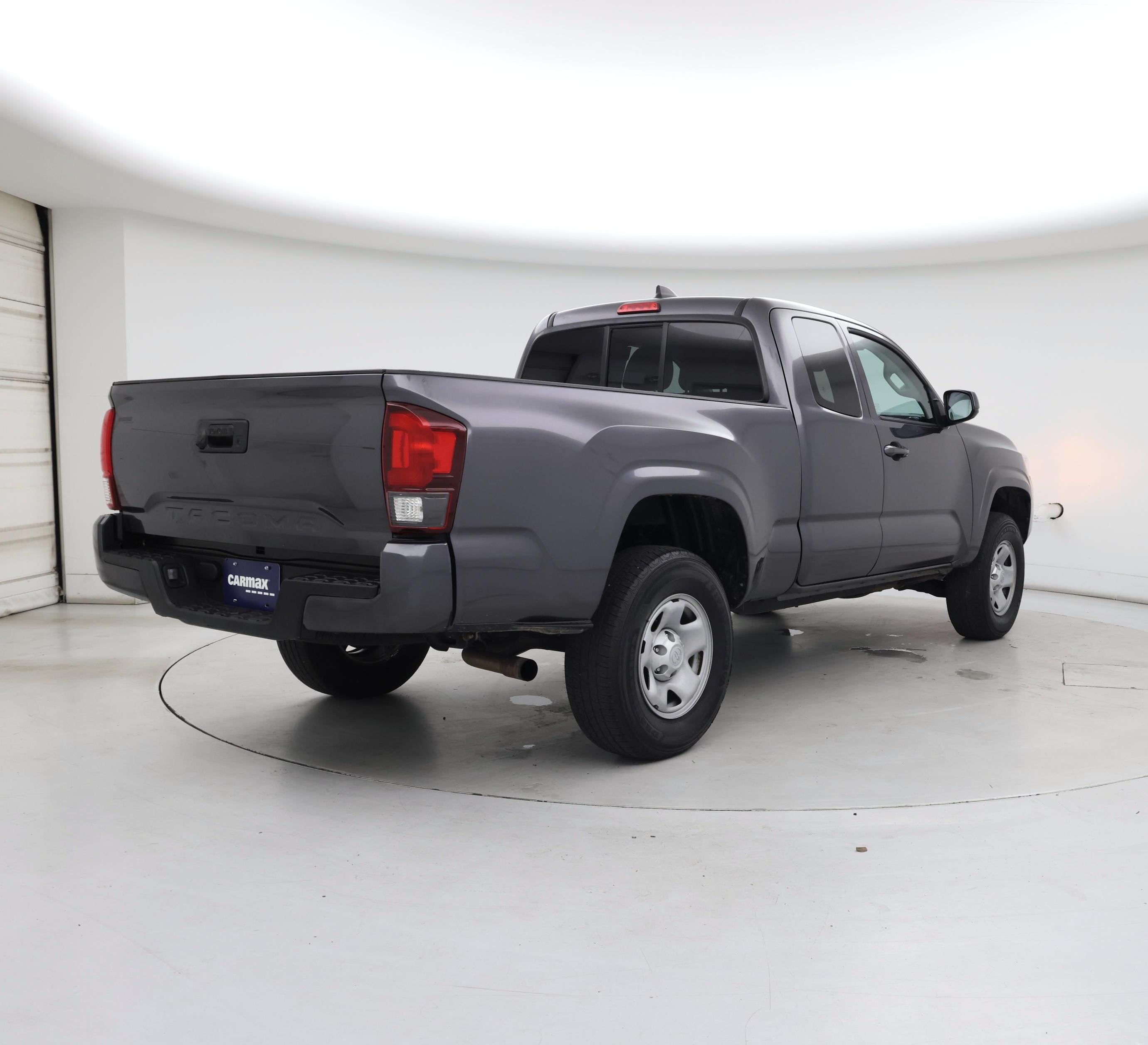 Thumbnail: 2022 Toyota Tacoma - 8