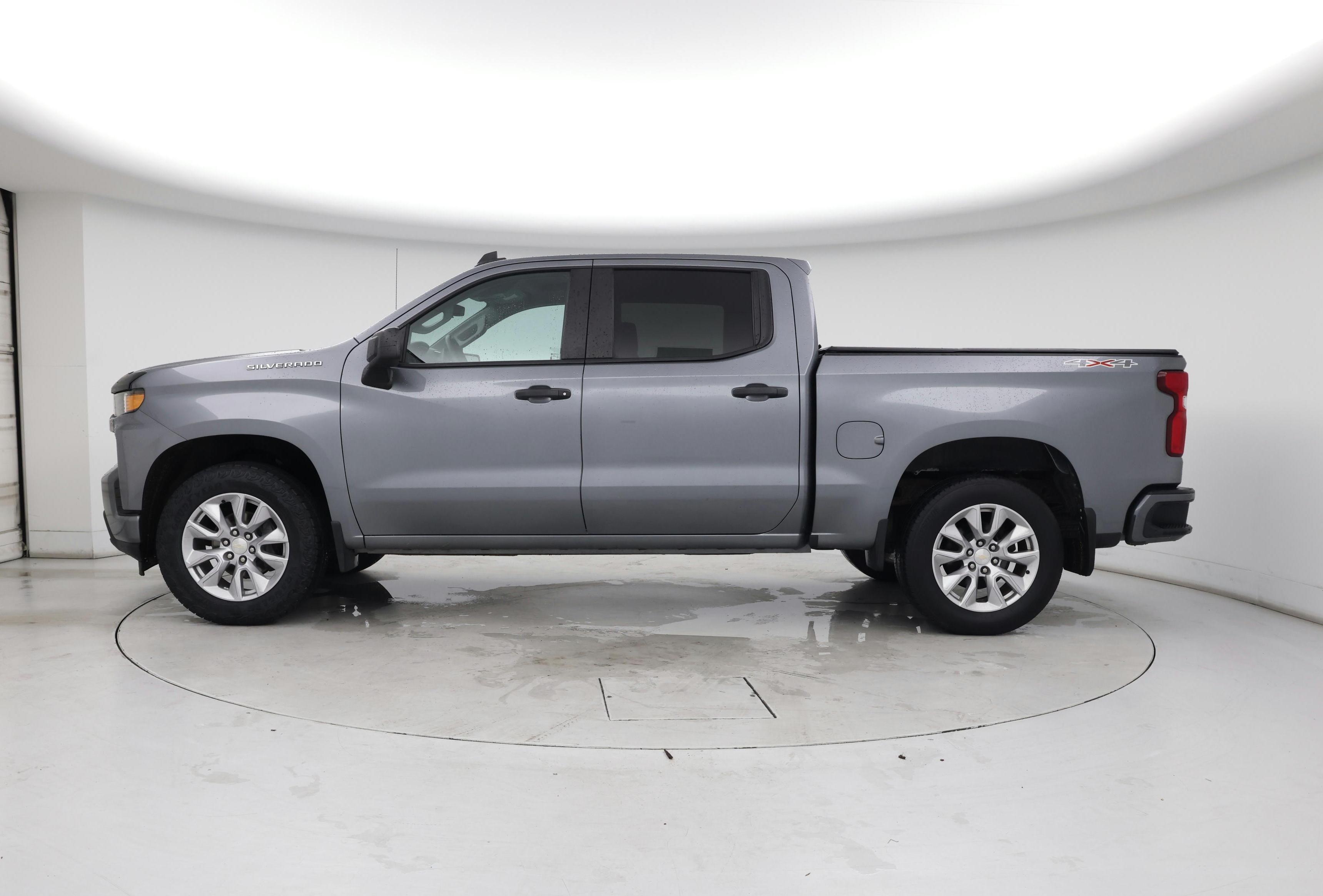 Thumbnail: 2021 Chevrolet Silverado 1500 - 3