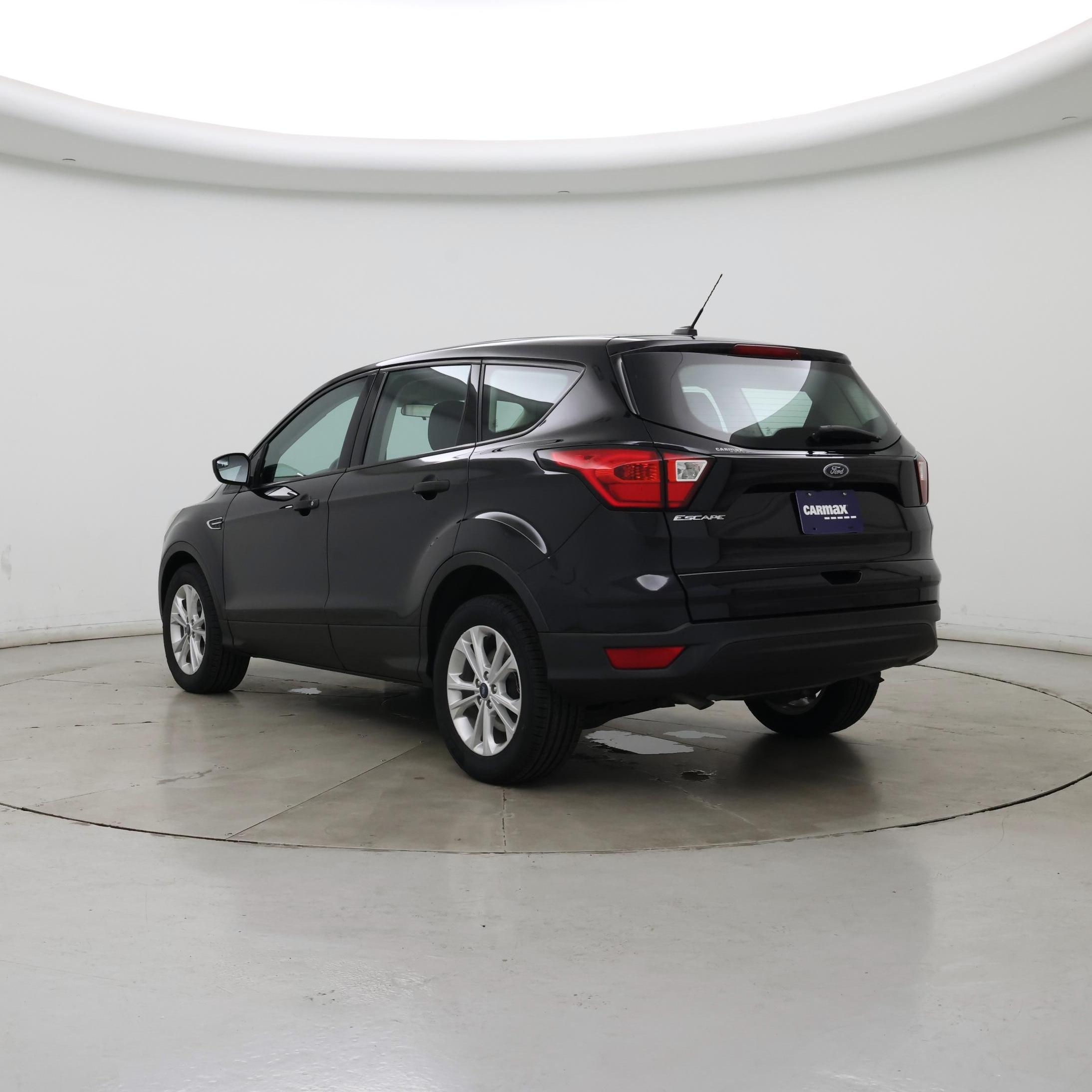 Thumbnail: 2019 Ford Escape - 2