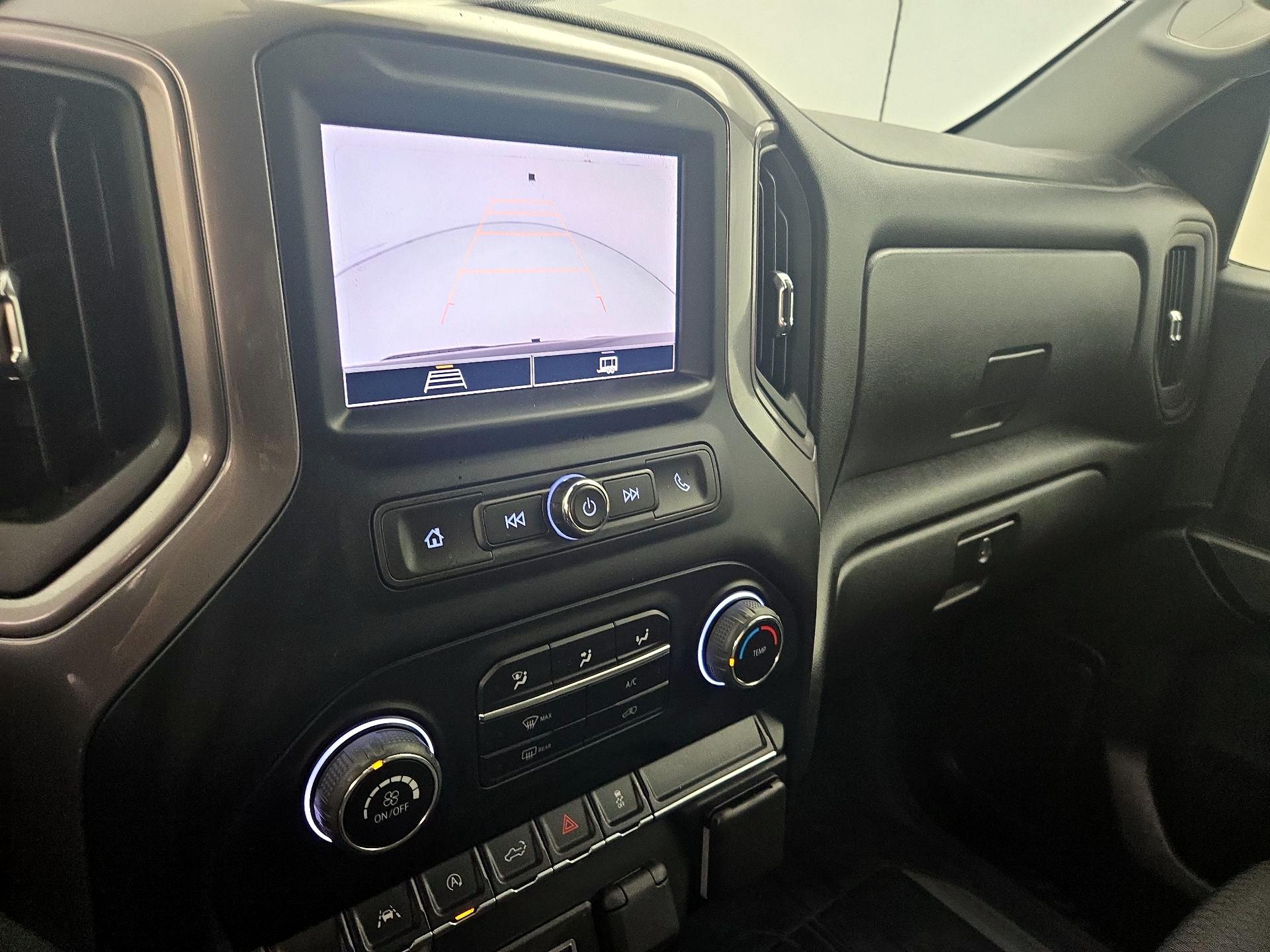 Thumbnail: 2022 Chevrolet Silverado 1500 - 14