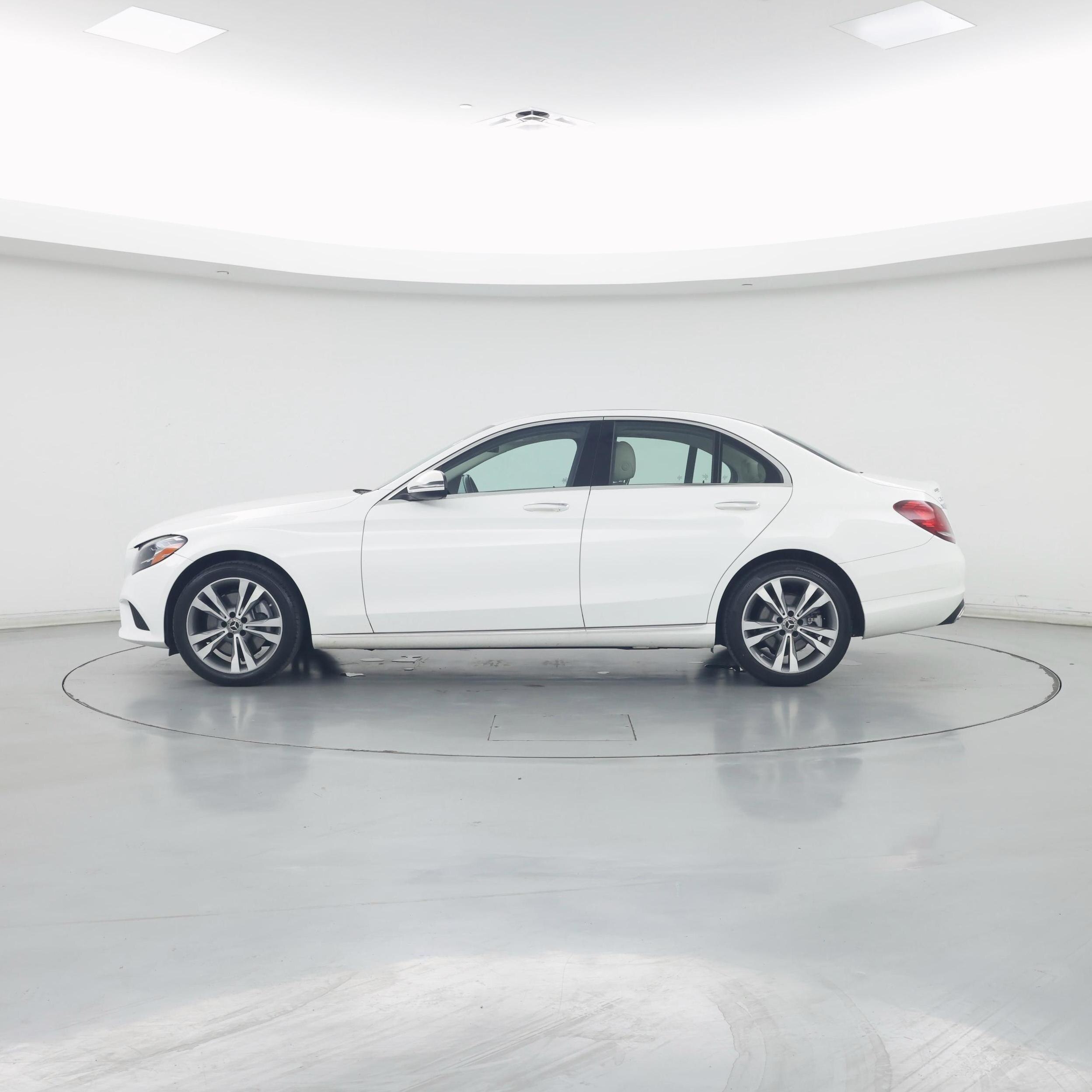 Thumbnail: 2021 Mercedes-Benz C-Class - 3