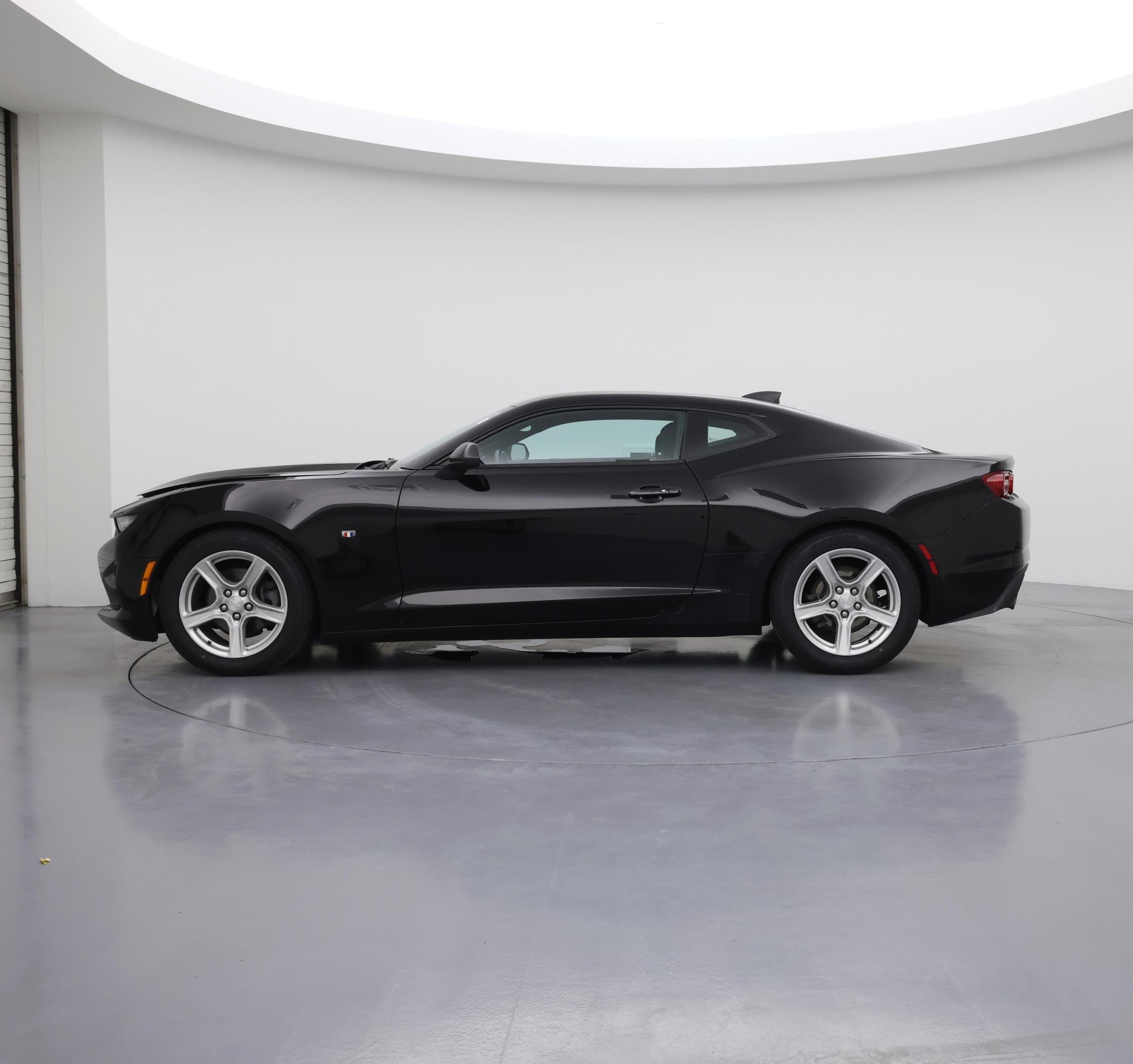 Thumbnail: 2019 Chevrolet Camaro - 3