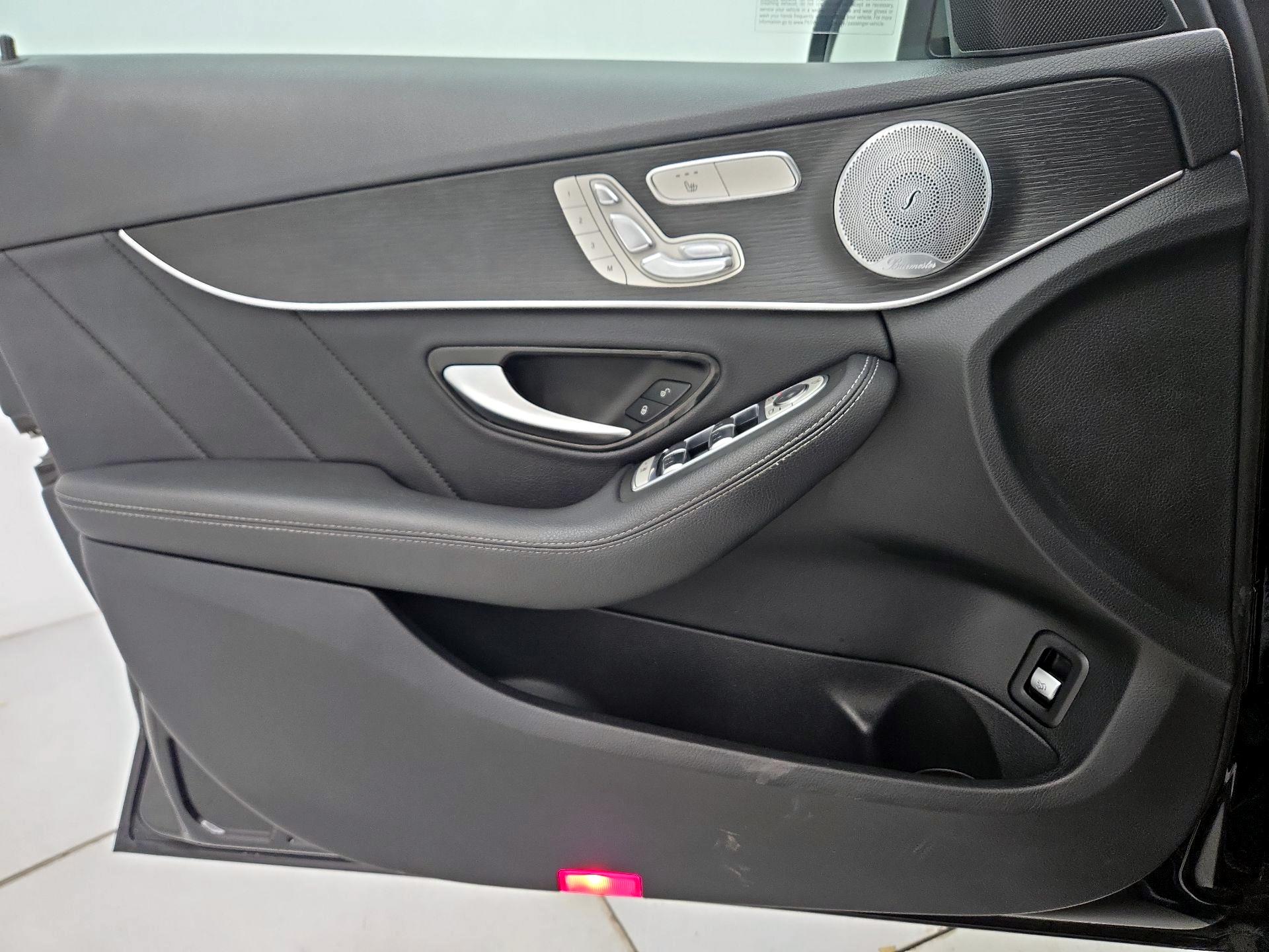 Thumbnail: 2021 Mercedes-Benz C-Class - 12