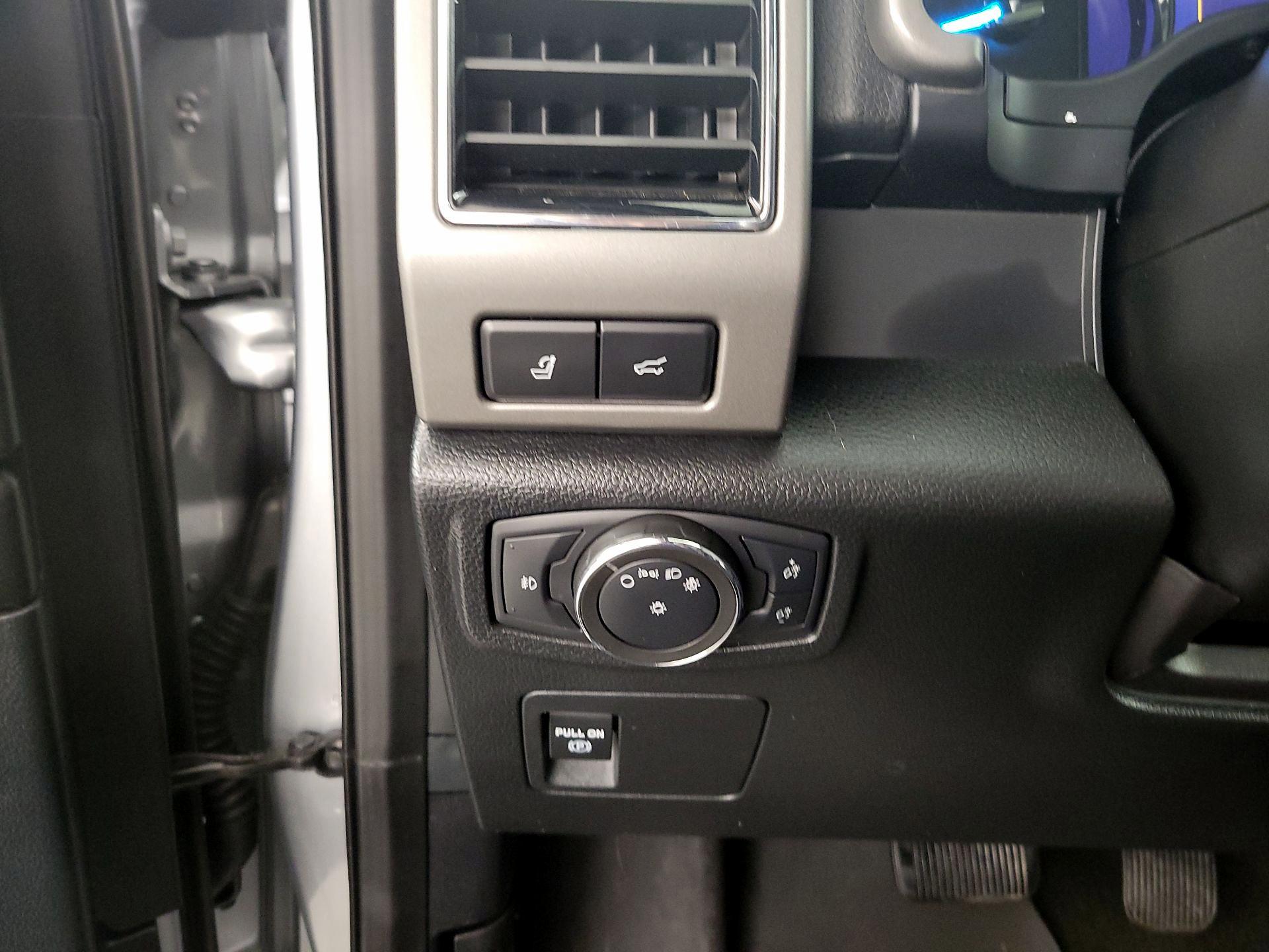 Thumbnail: 2020 Ford Expedition - 13