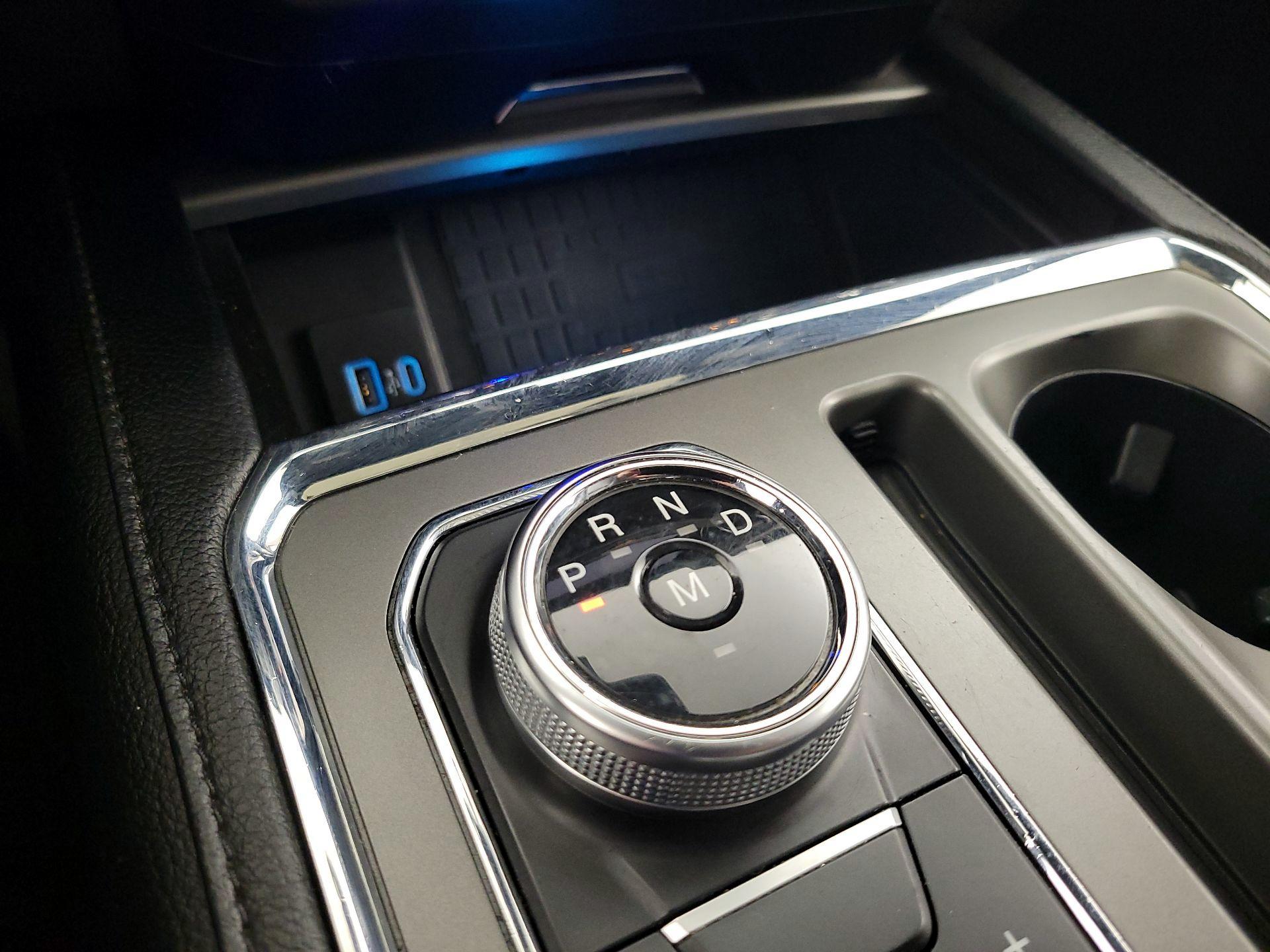 Thumbnail: 2020 Ford Expedition - 18