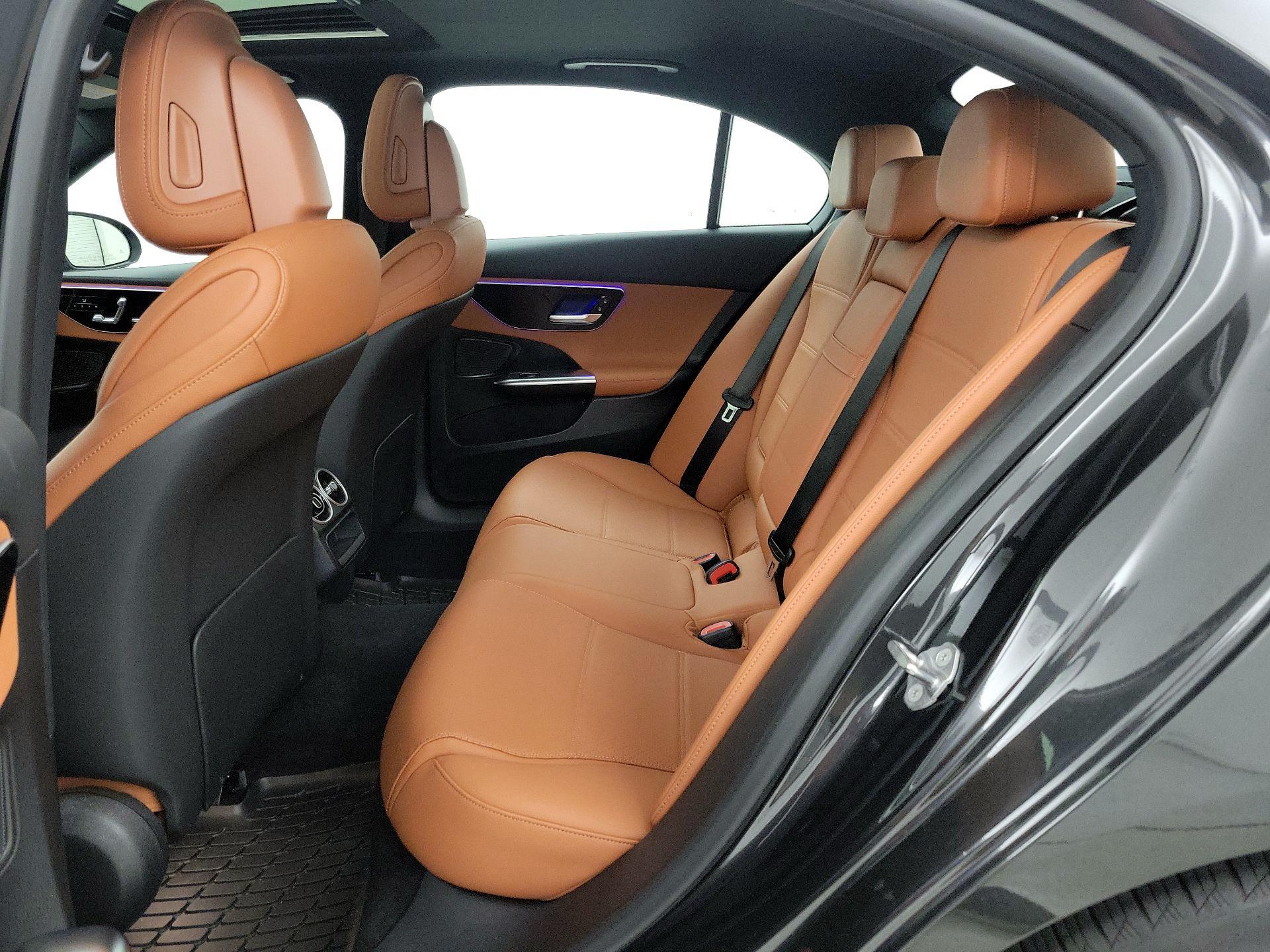 Thumbnail: 2022 Mercedes-Benz C-Class - 20