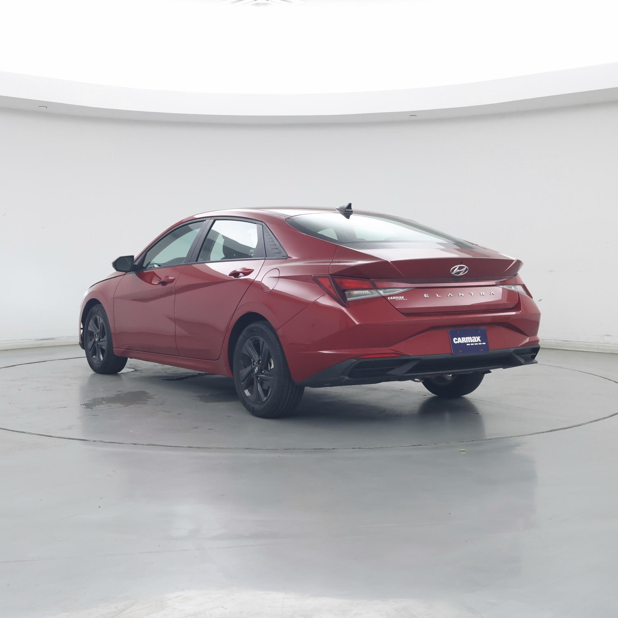 Thumbnail: 2022 Hyundai Elantra - 2