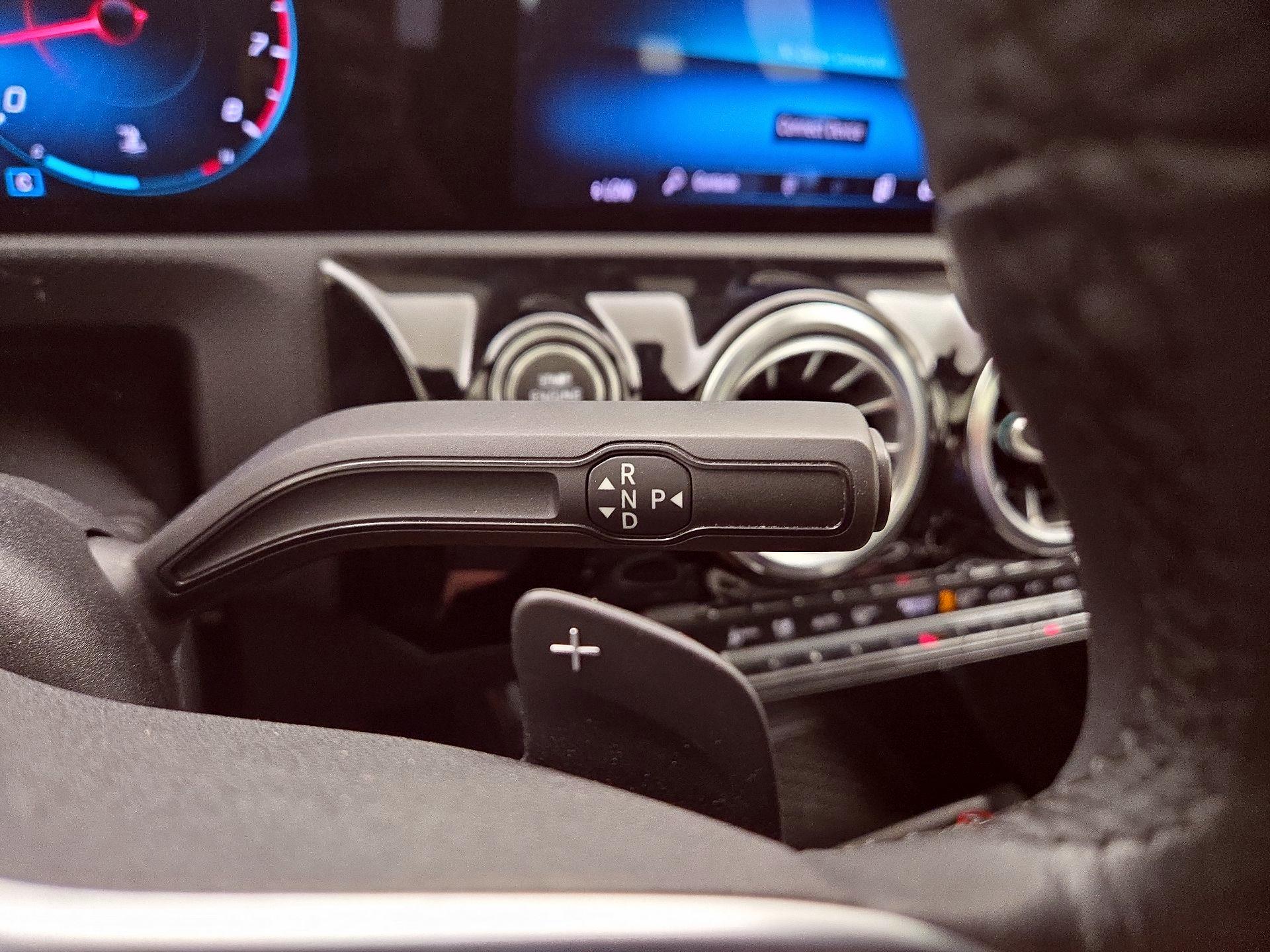 Thumbnail: 2020 Mercedes-Benz CLA - 17