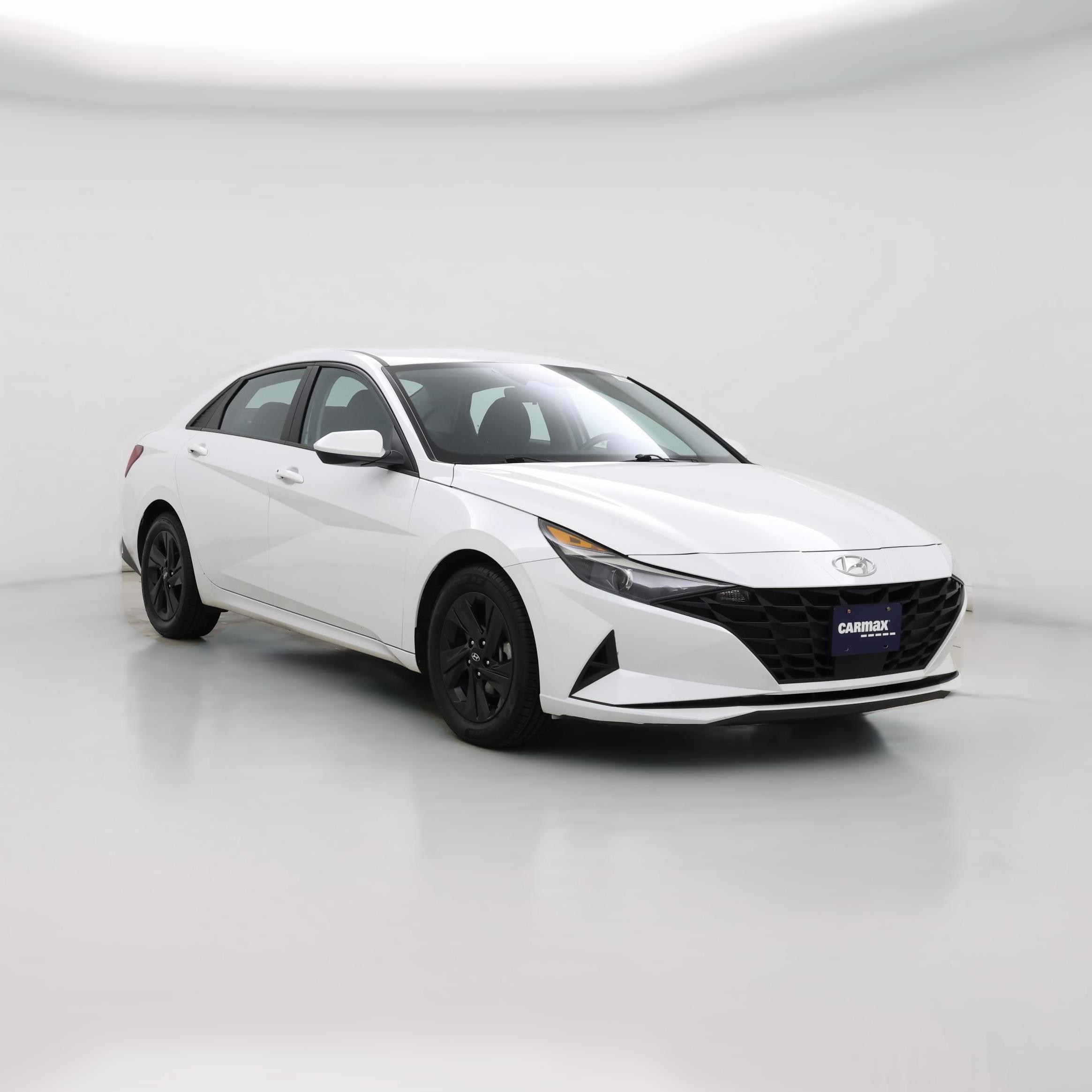 Thumbnail: 2022 Hyundai Elantra - 1
