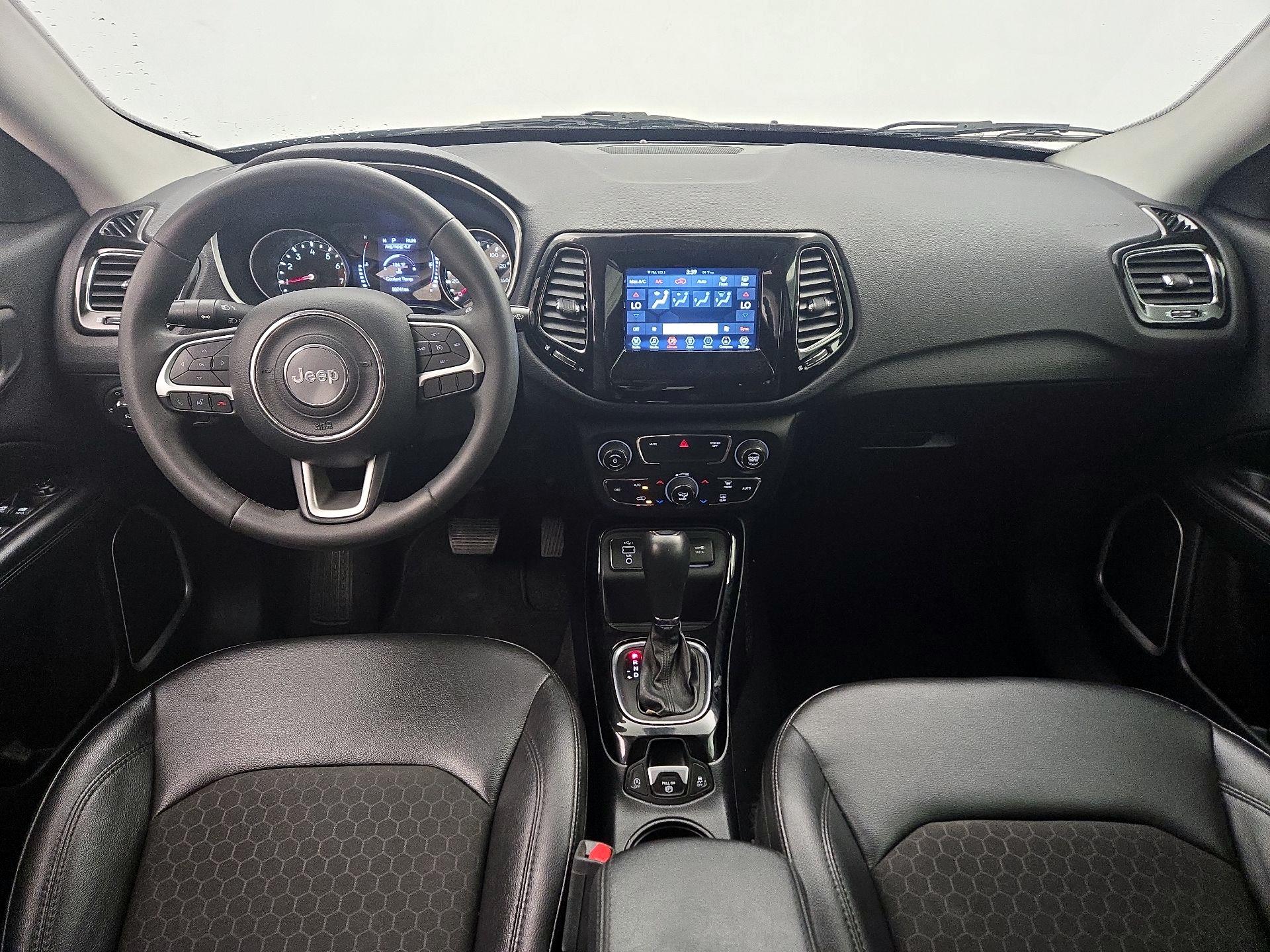 Thumbnail: 2021 Jeep Compass - 9