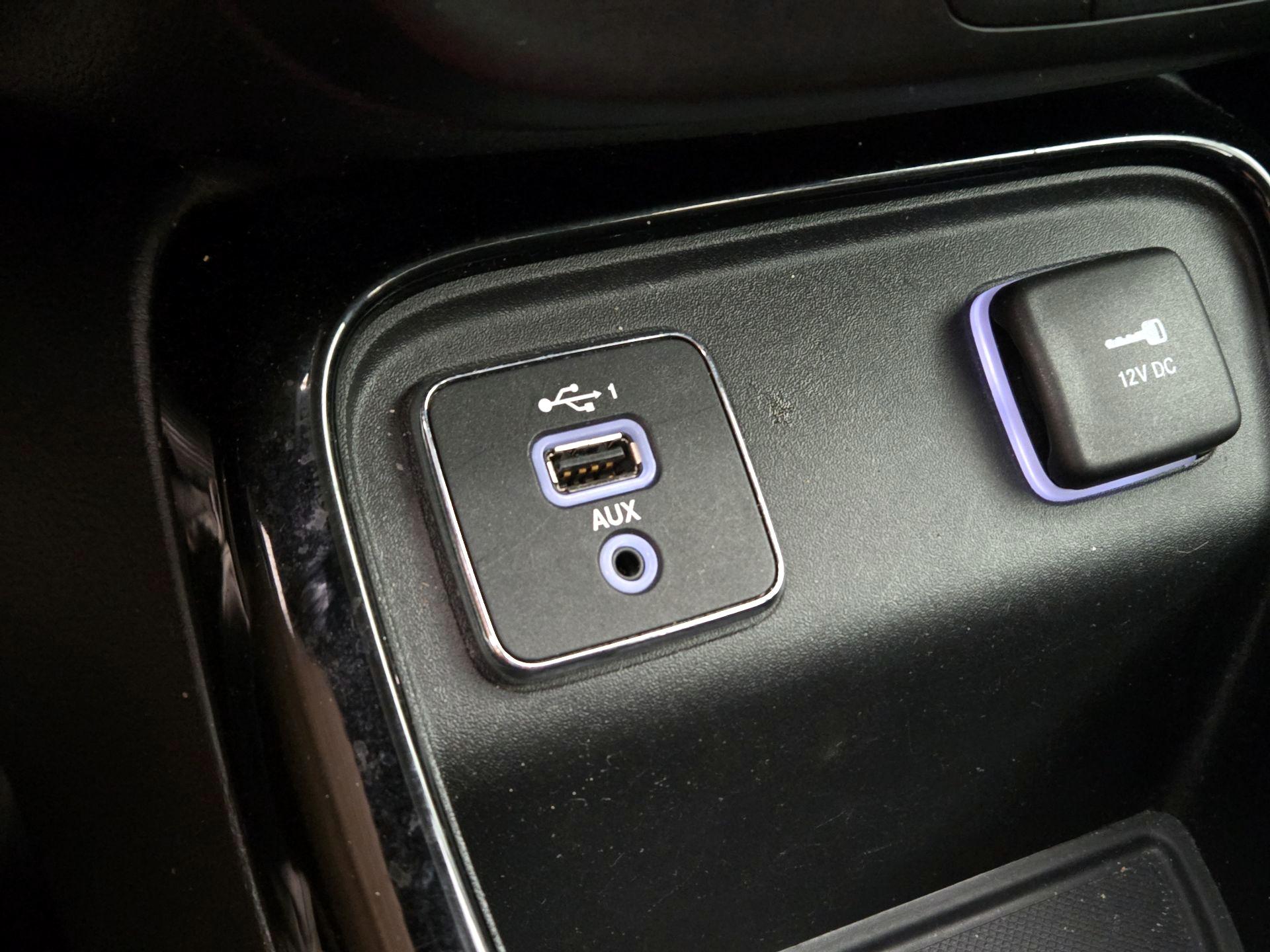 Thumbnail: 2021 Jeep Compass - 18