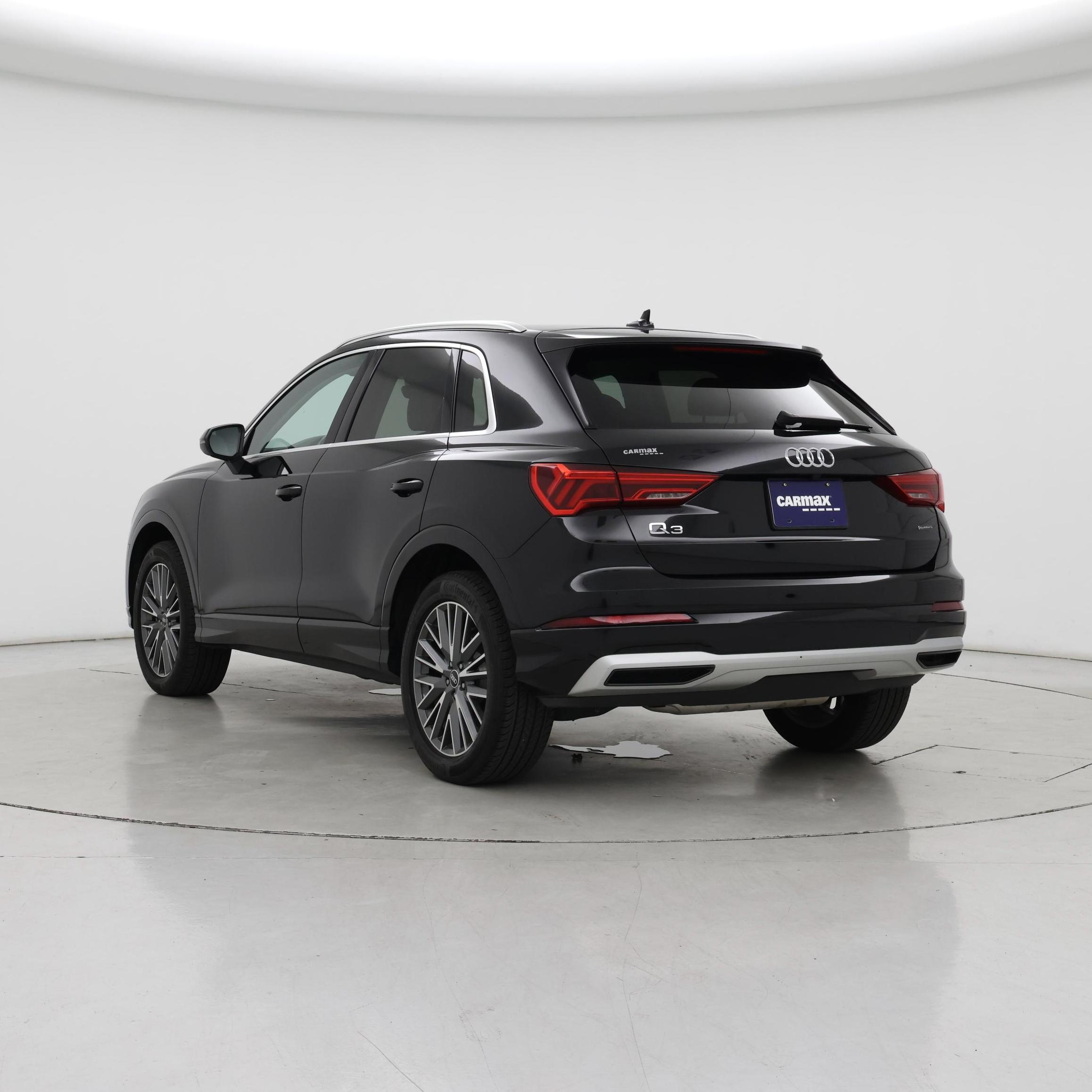 Thumbnail: 2022 Audi Q3 - 2
