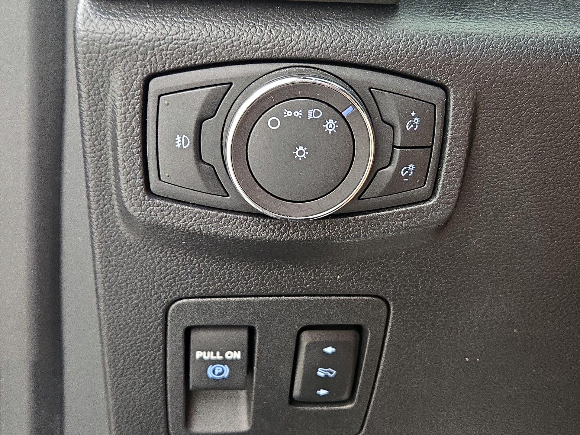 Thumbnail: 2019 Ford Expedition - 13