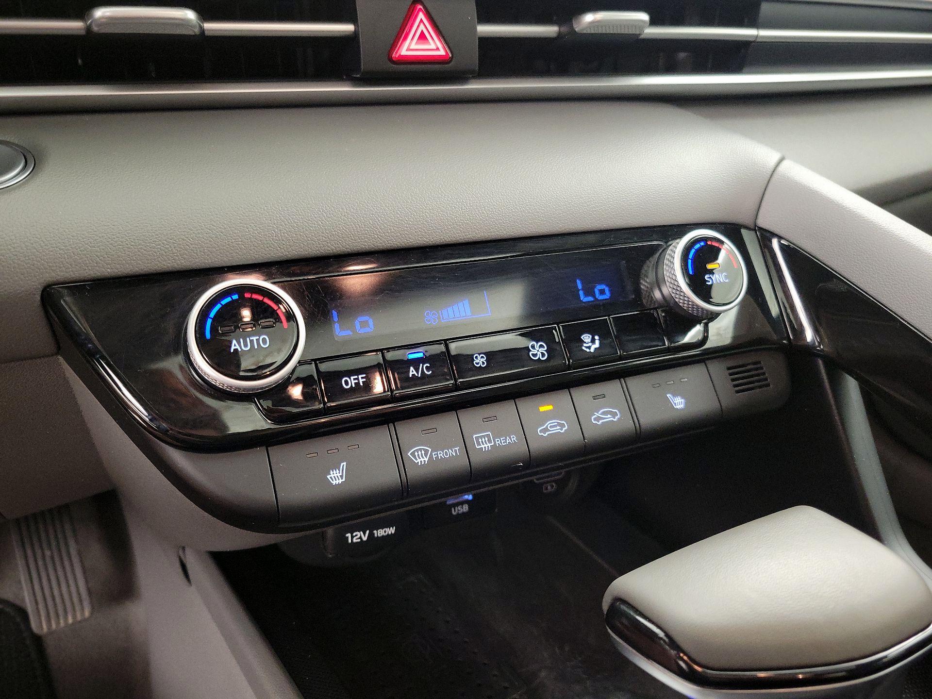 Thumbnail: 2022 Hyundai Elantra - 16