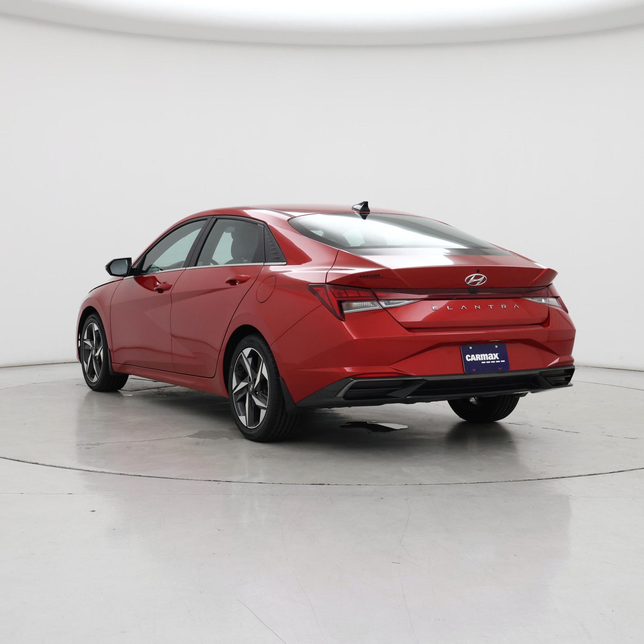 Thumbnail: 2022 Hyundai Elantra - 2