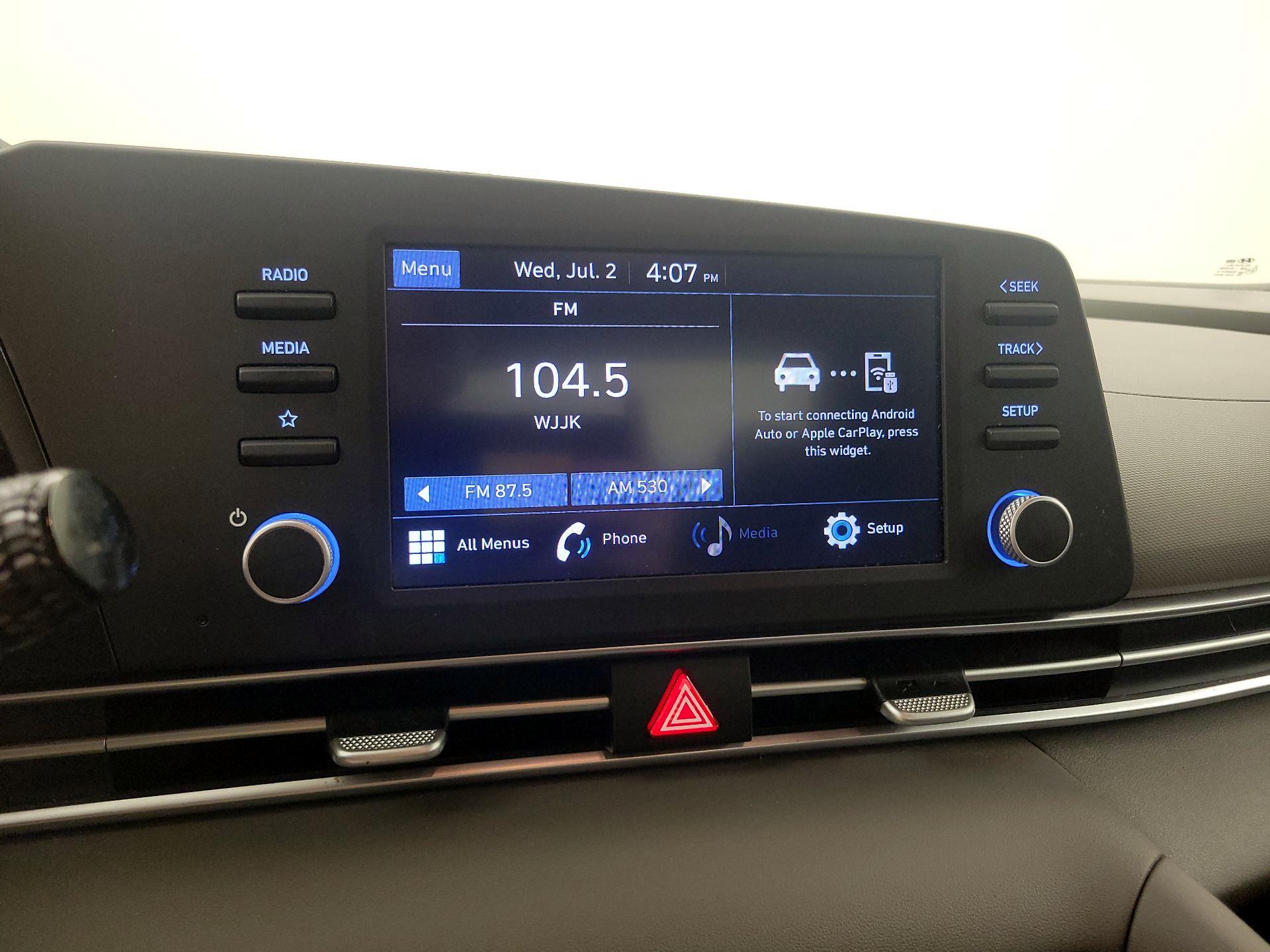 Thumbnail: 2022 Hyundai Elantra - 15