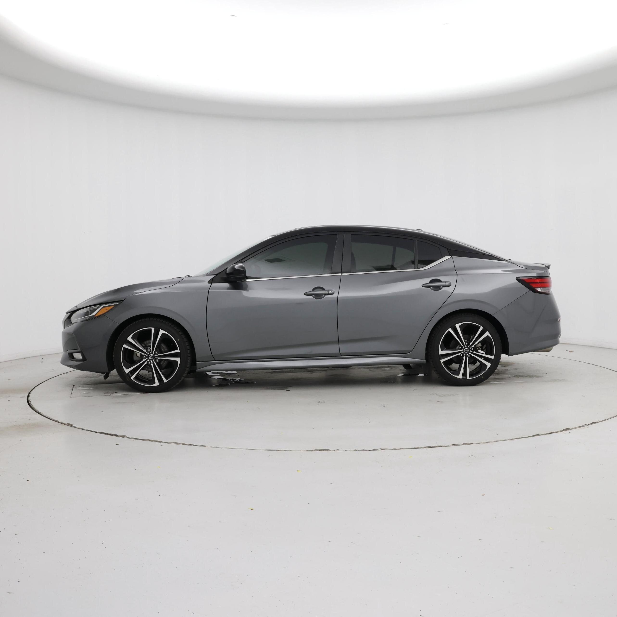 Thumbnail: 2023 Nissan Sentra - 3
