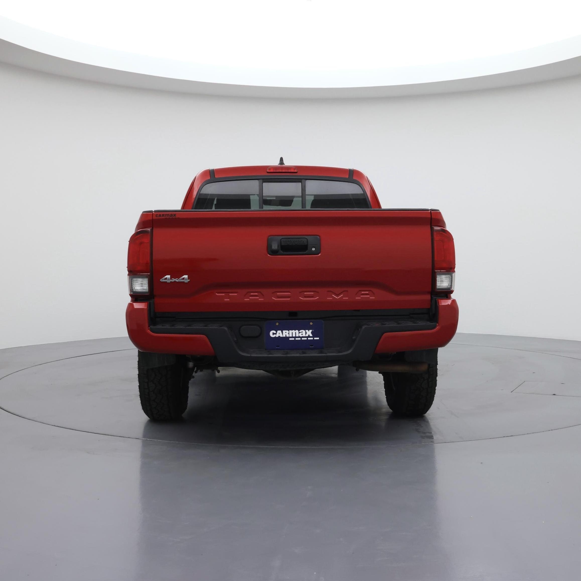 Thumbnail: 2022 Toyota Tacoma - 6