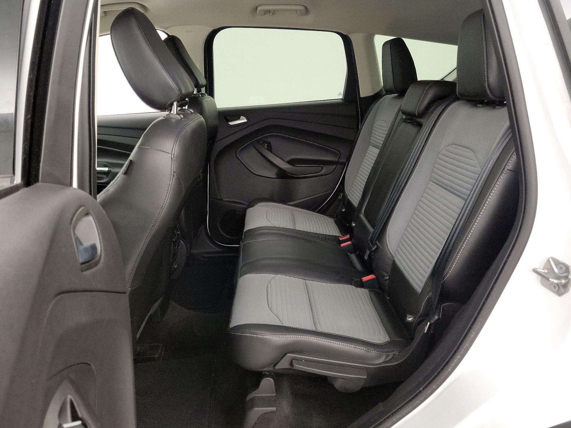 Thumbnail: 2019 Ford Escape - 19