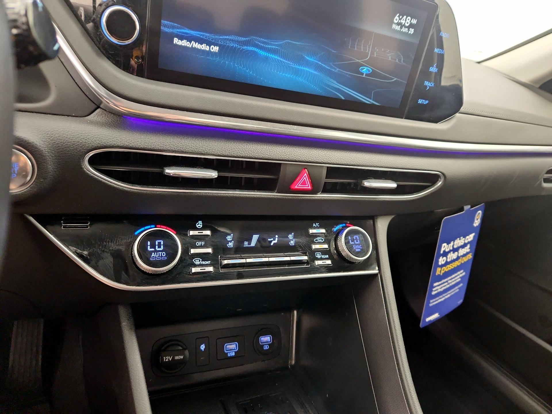 Thumbnail: 2022 Hyundai Sonata - 16