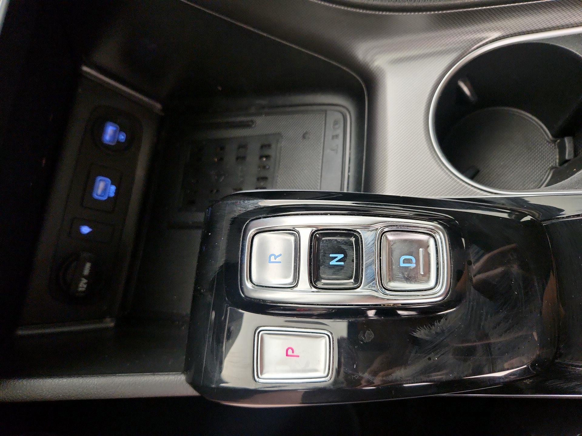 Thumbnail: 2022 Hyundai Sonata - 17
