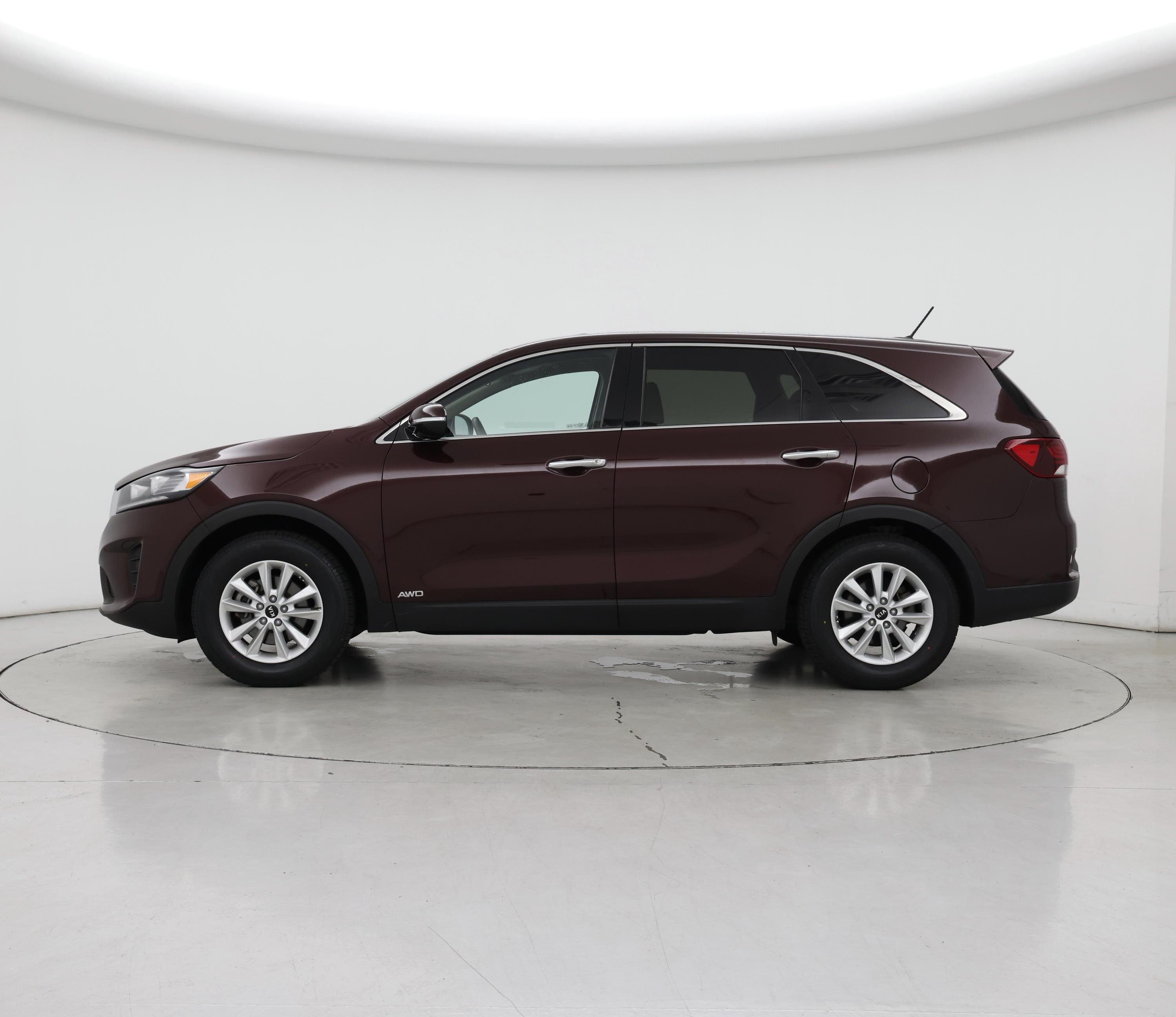 Thumbnail: 2020 Kia Sorento - 3