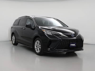 Black 2022 Toyota Sienna Hybrid XSE