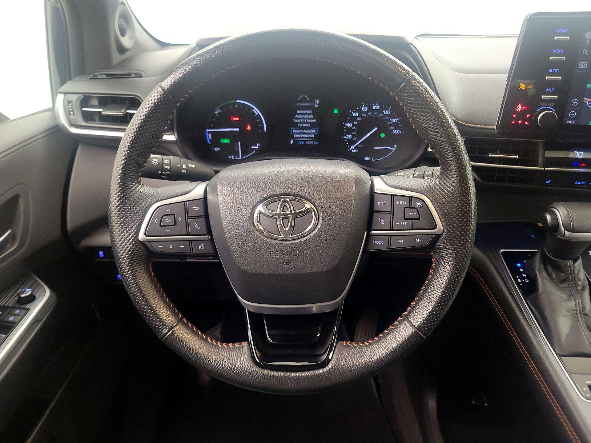Thumbnail: 2022 Toyota Sienna - 10
