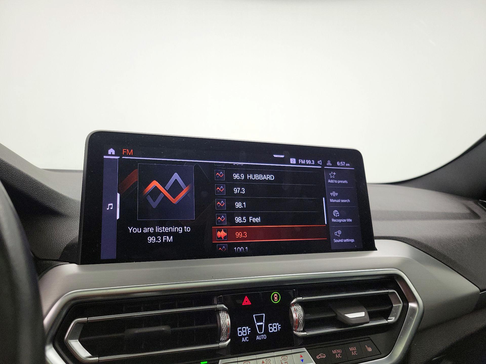 Thumbnail: 2022 BMW X4 - 16
