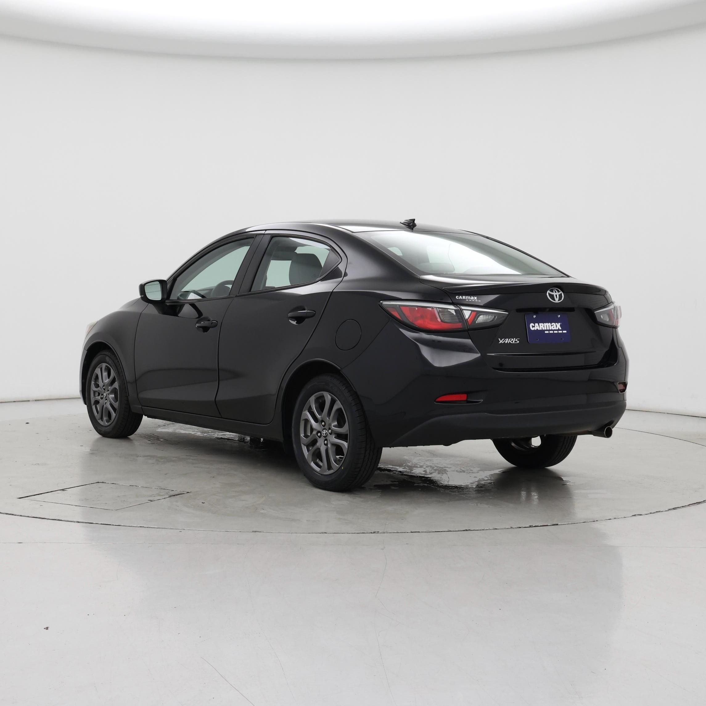 Thumbnail: 2019 Toyota Yaris - 2