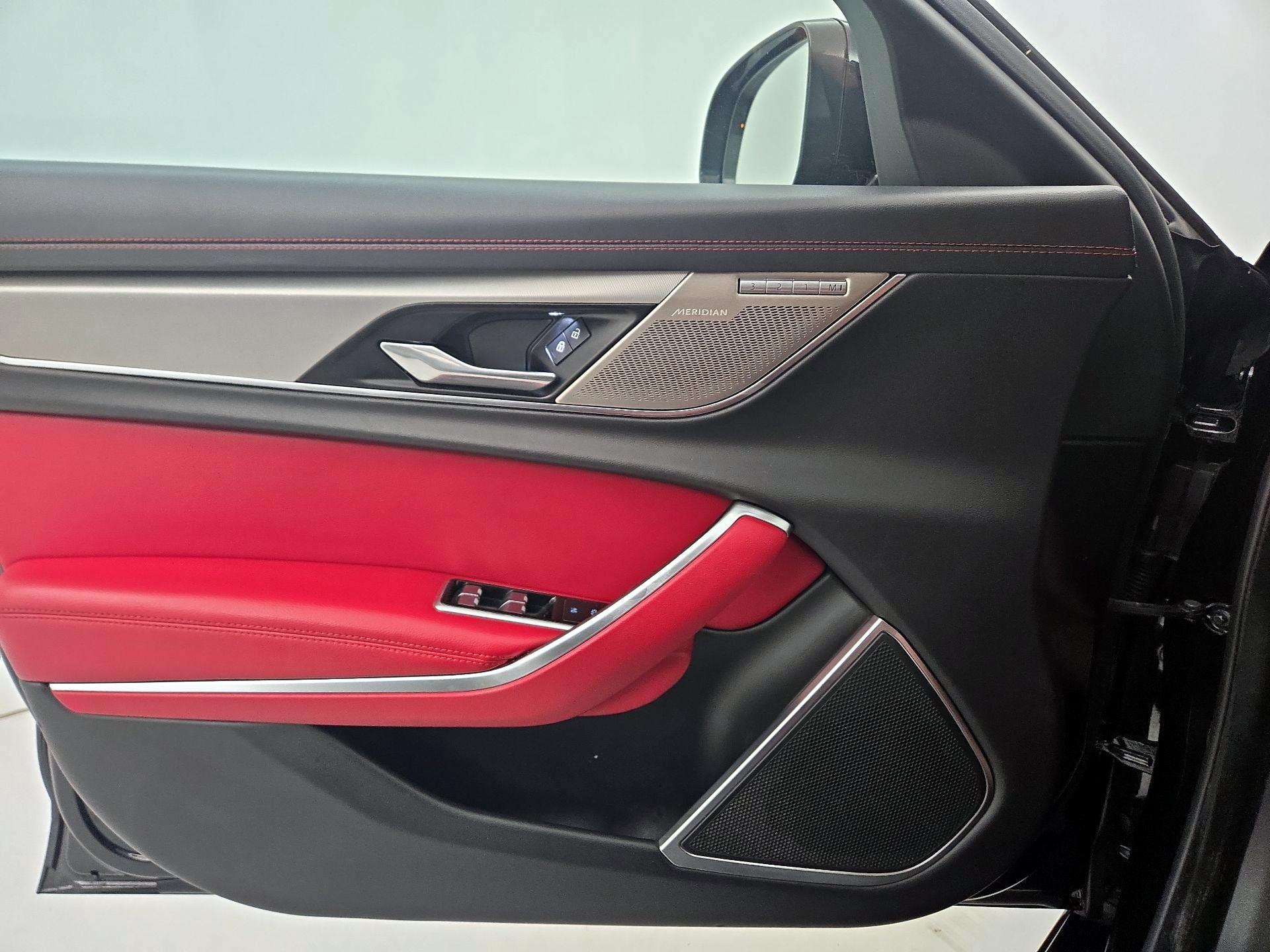 Thumbnail: 2021 Jaguar XF - 12