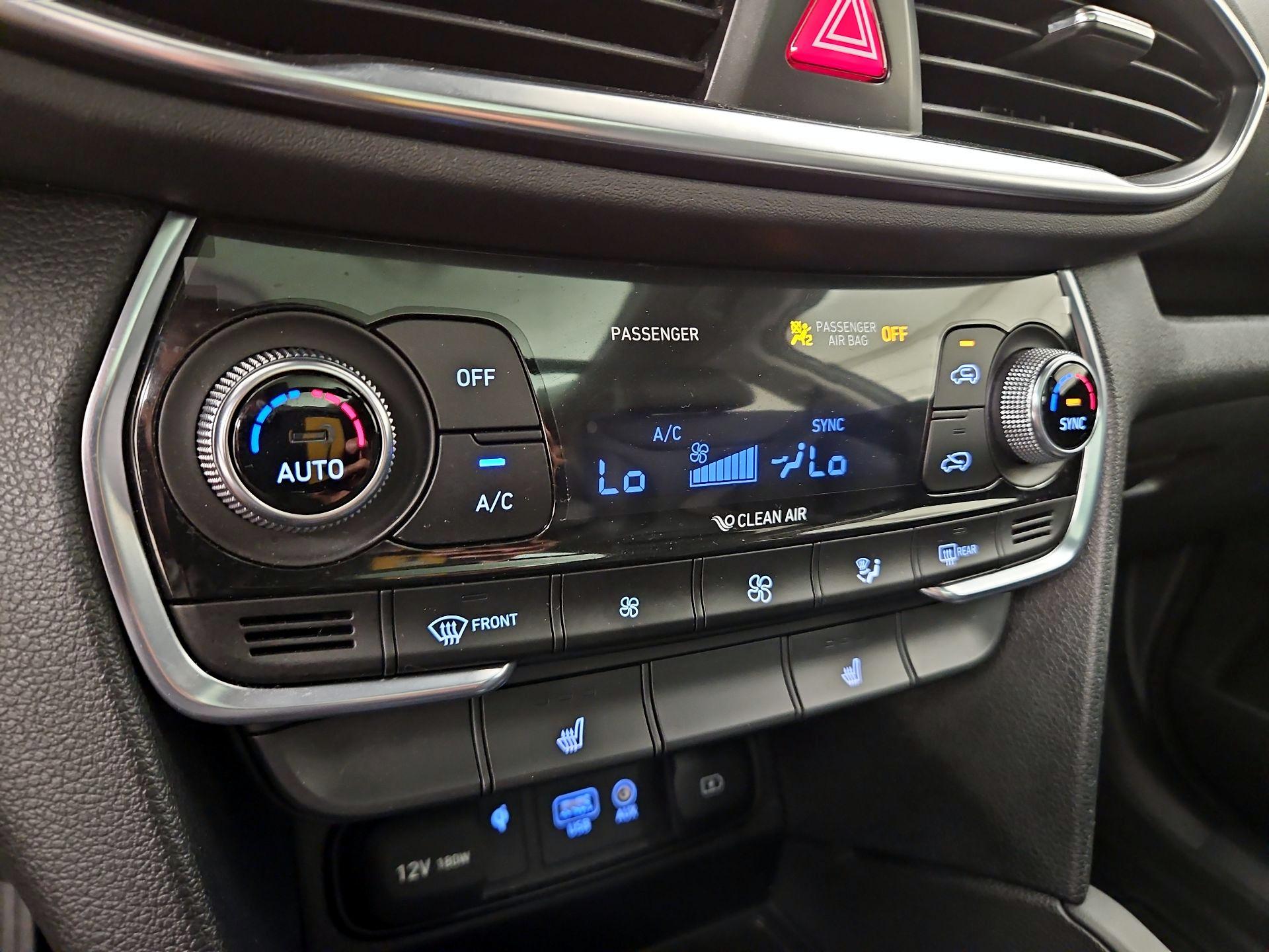 Thumbnail: 2020 Hyundai Santa Fe - 16