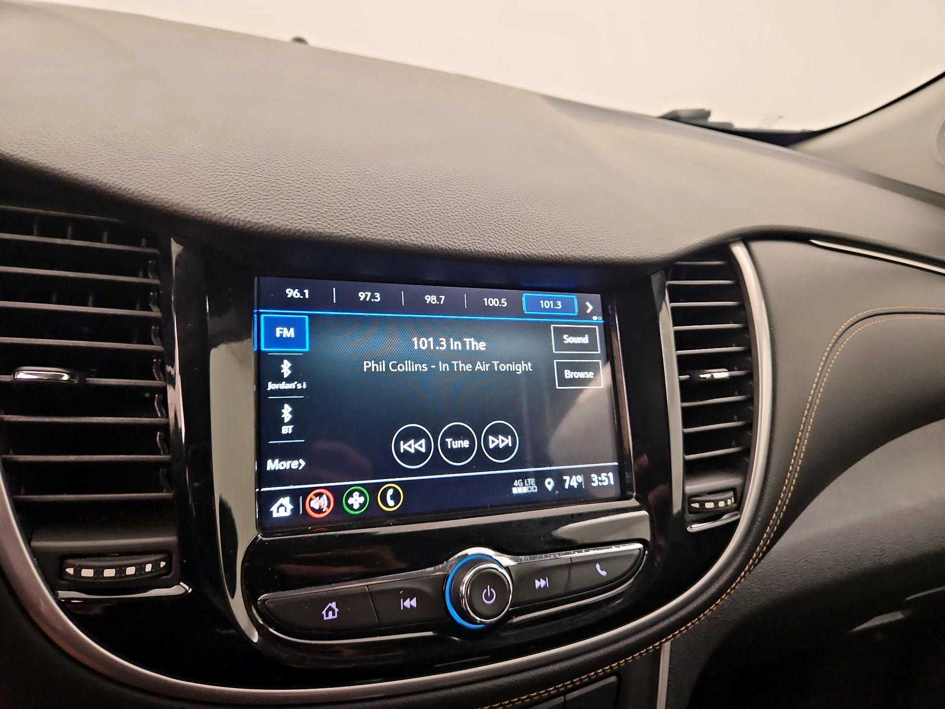 Thumbnail: 2019 Chevrolet Trax - 15