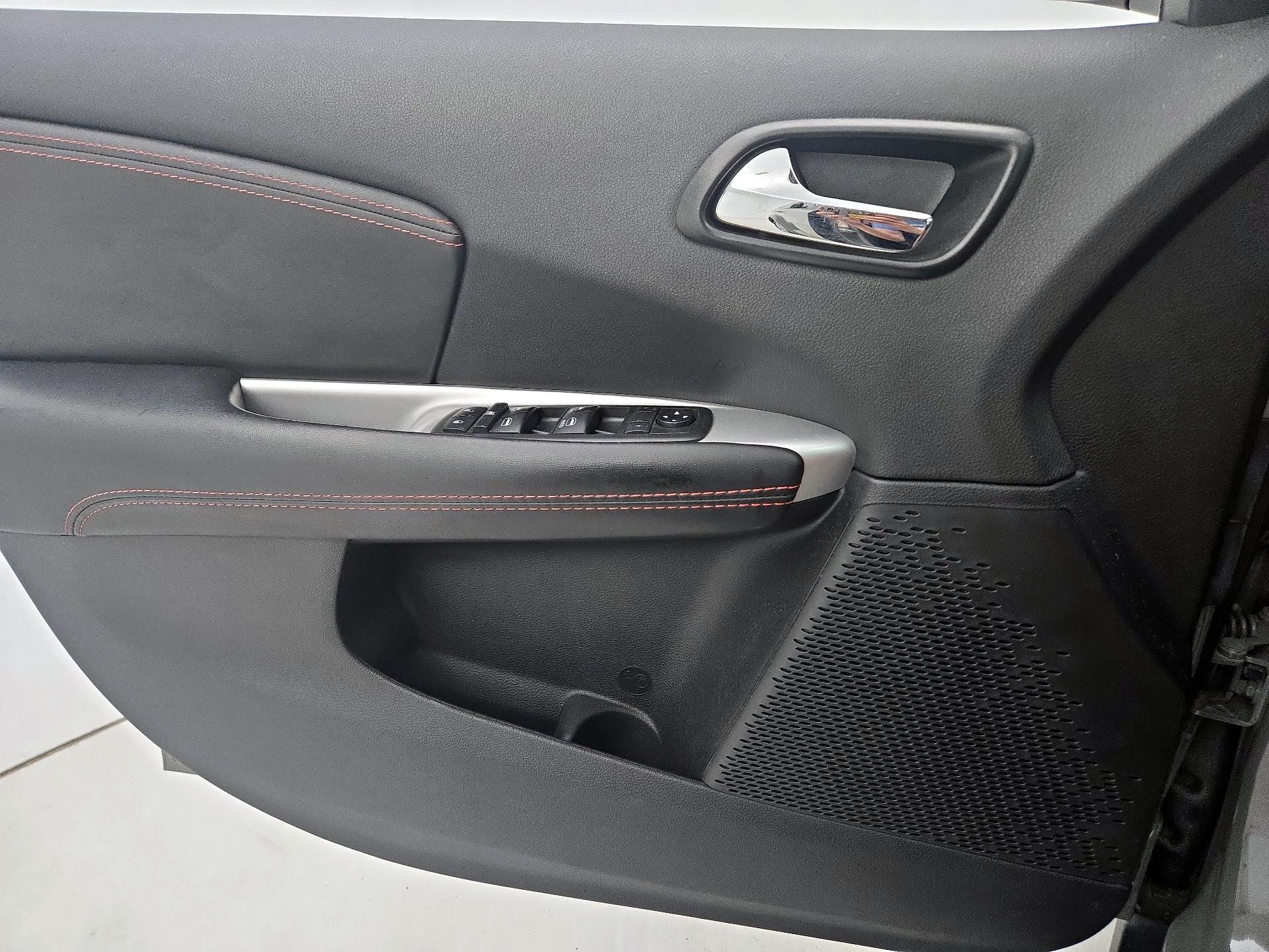 Thumbnail: 2019 Dodge Journey - 12