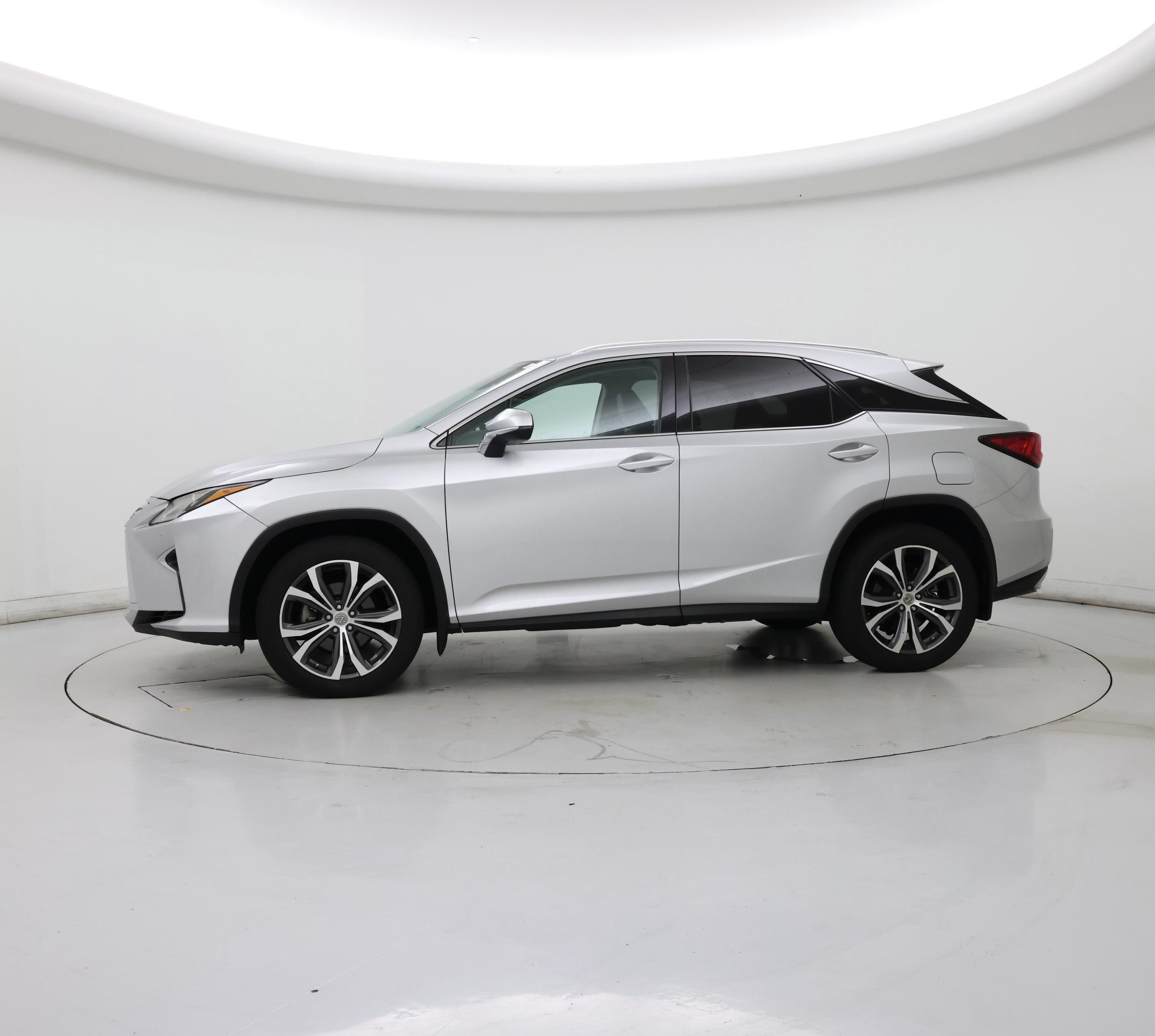 Thumbnail: 2017 Lexus RX - 3
