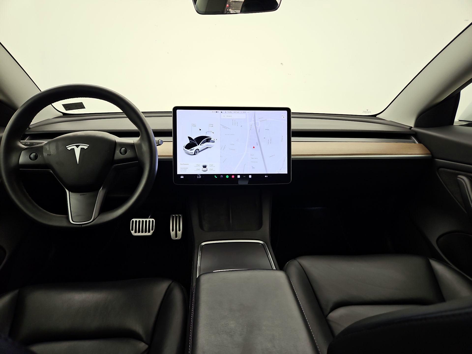 Thumbnail: 2021 Tesla Model 3 - 9