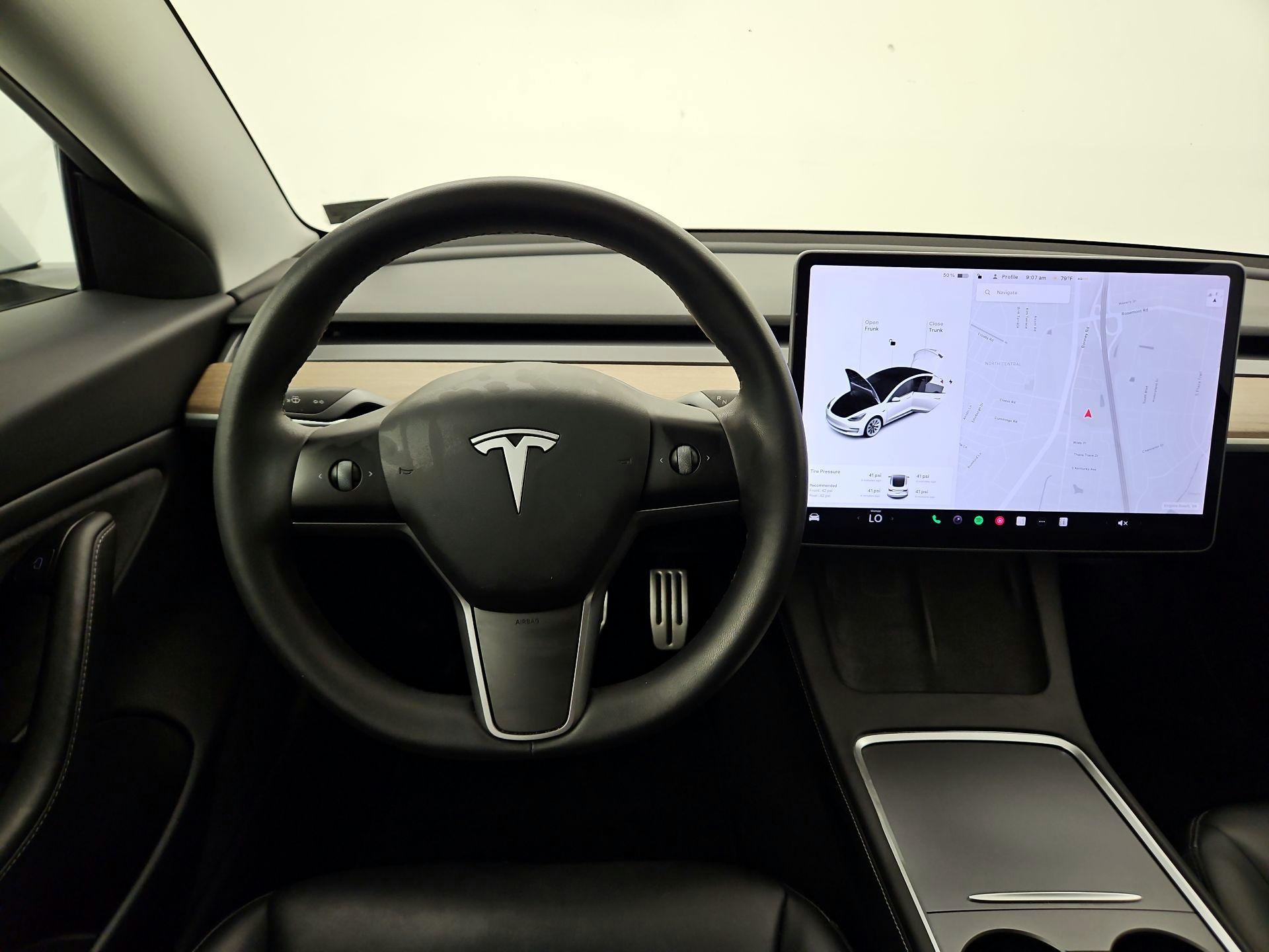 Thumbnail: 2021 Tesla Model 3 - 10