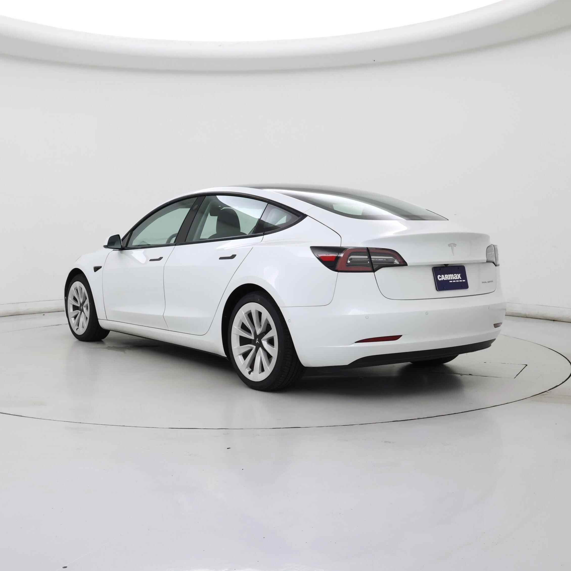 Thumbnail: 2021 Tesla Model 3 - 2