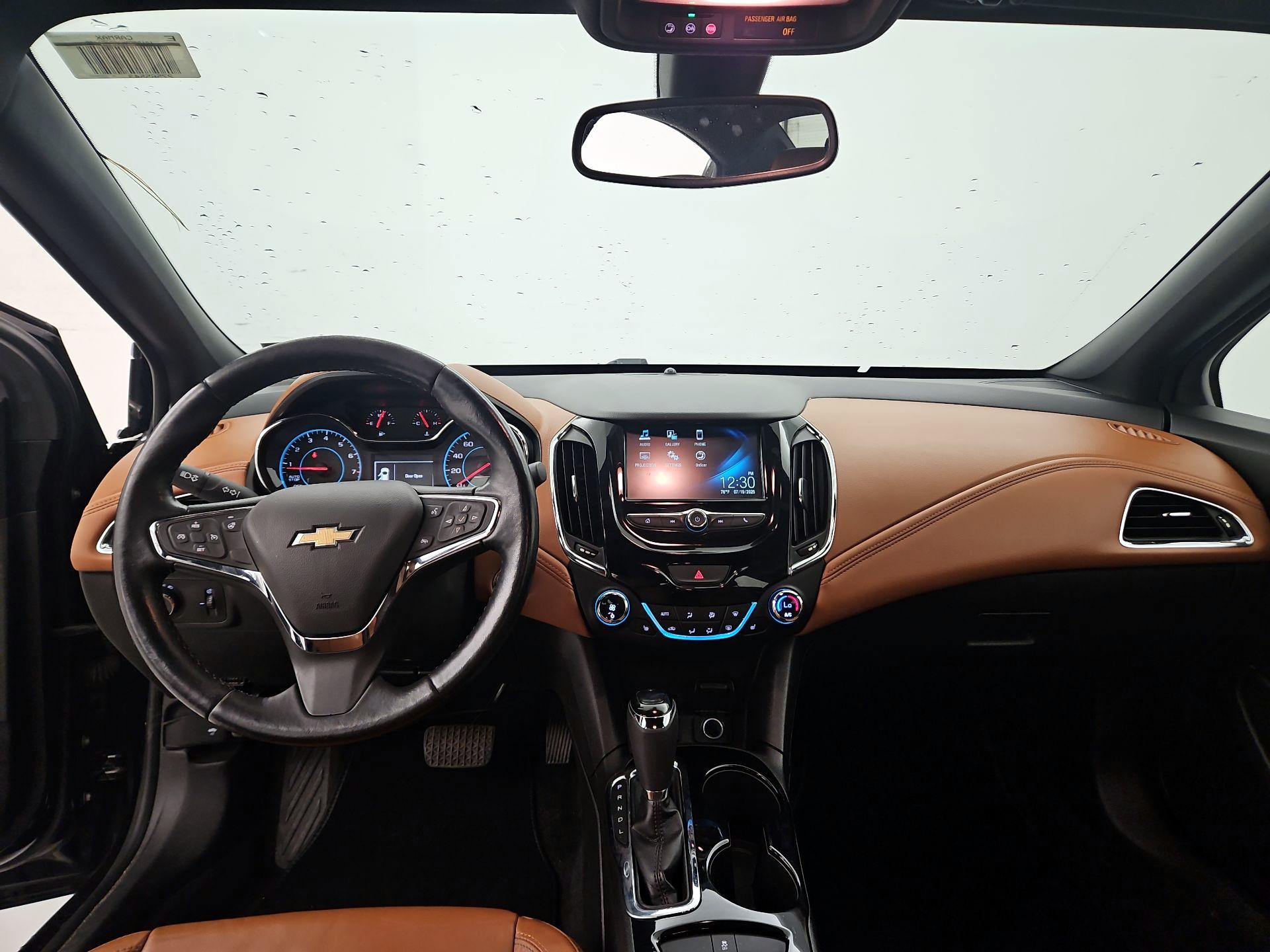 Thumbnail: 2016 Chevrolet Cruze - 9