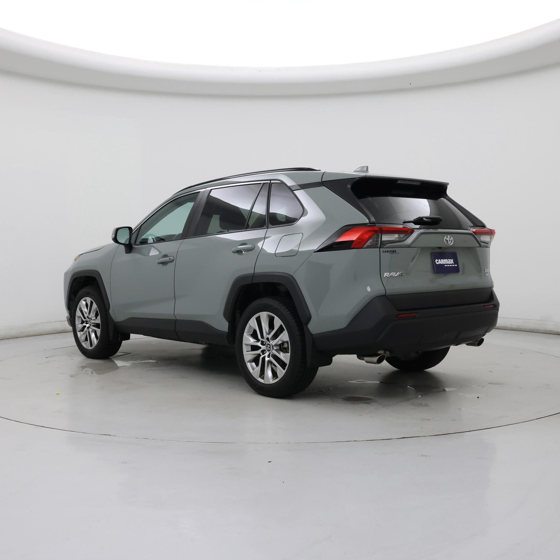 Thumbnail: 2020 Toyota RAV4 - 2