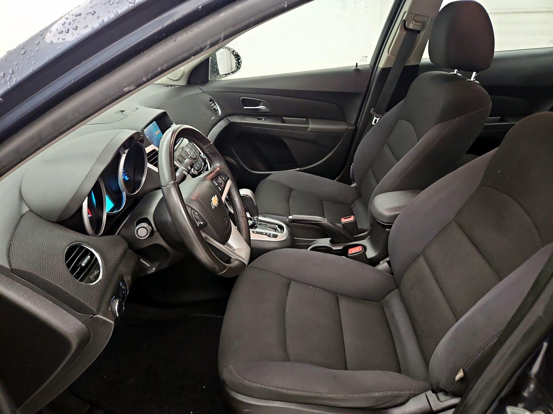 Thumbnail: 2014 Chevrolet Cruze - 11
