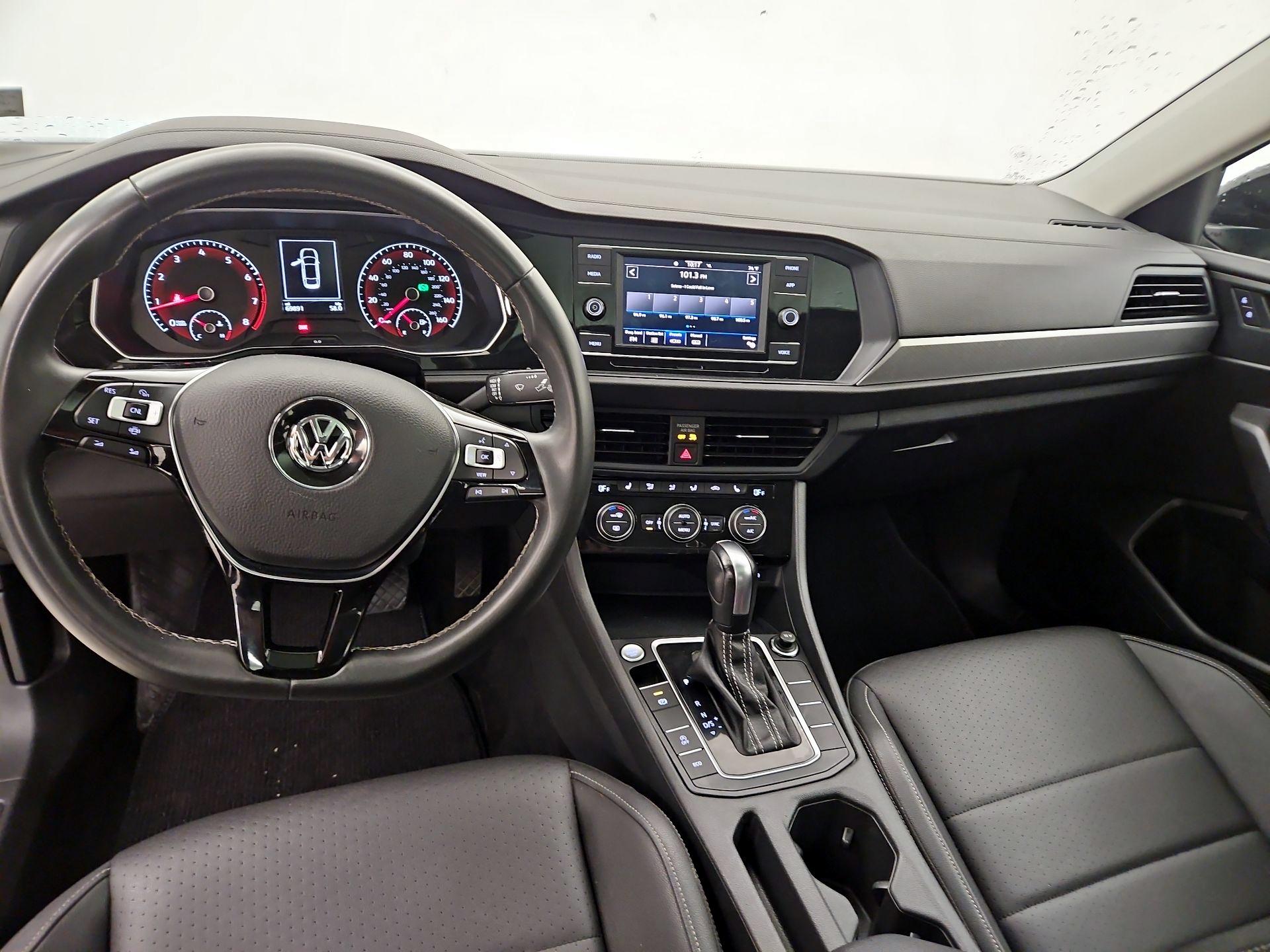 Thumbnail: 2021 Volkswagen Jetta - 9