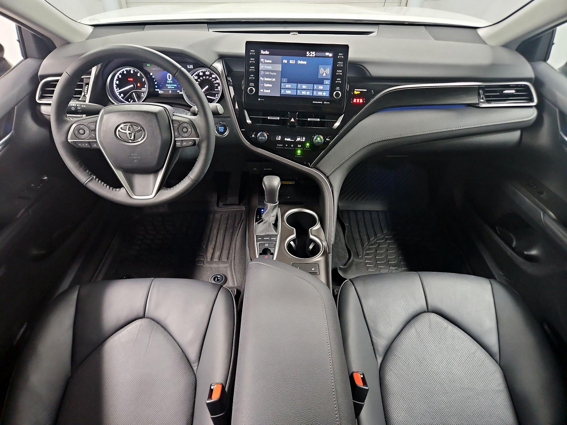 Thumbnail: 2023 Toyota Camry - 9