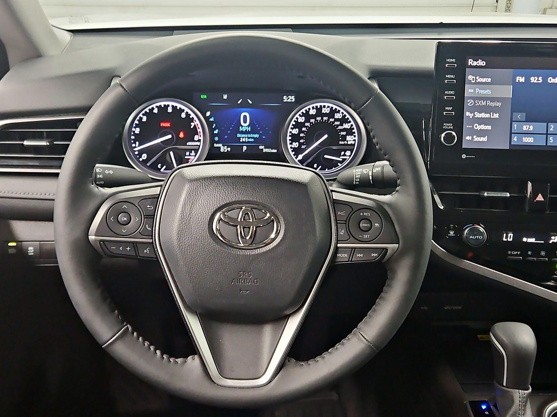 Thumbnail: 2023 Toyota Camry - 10