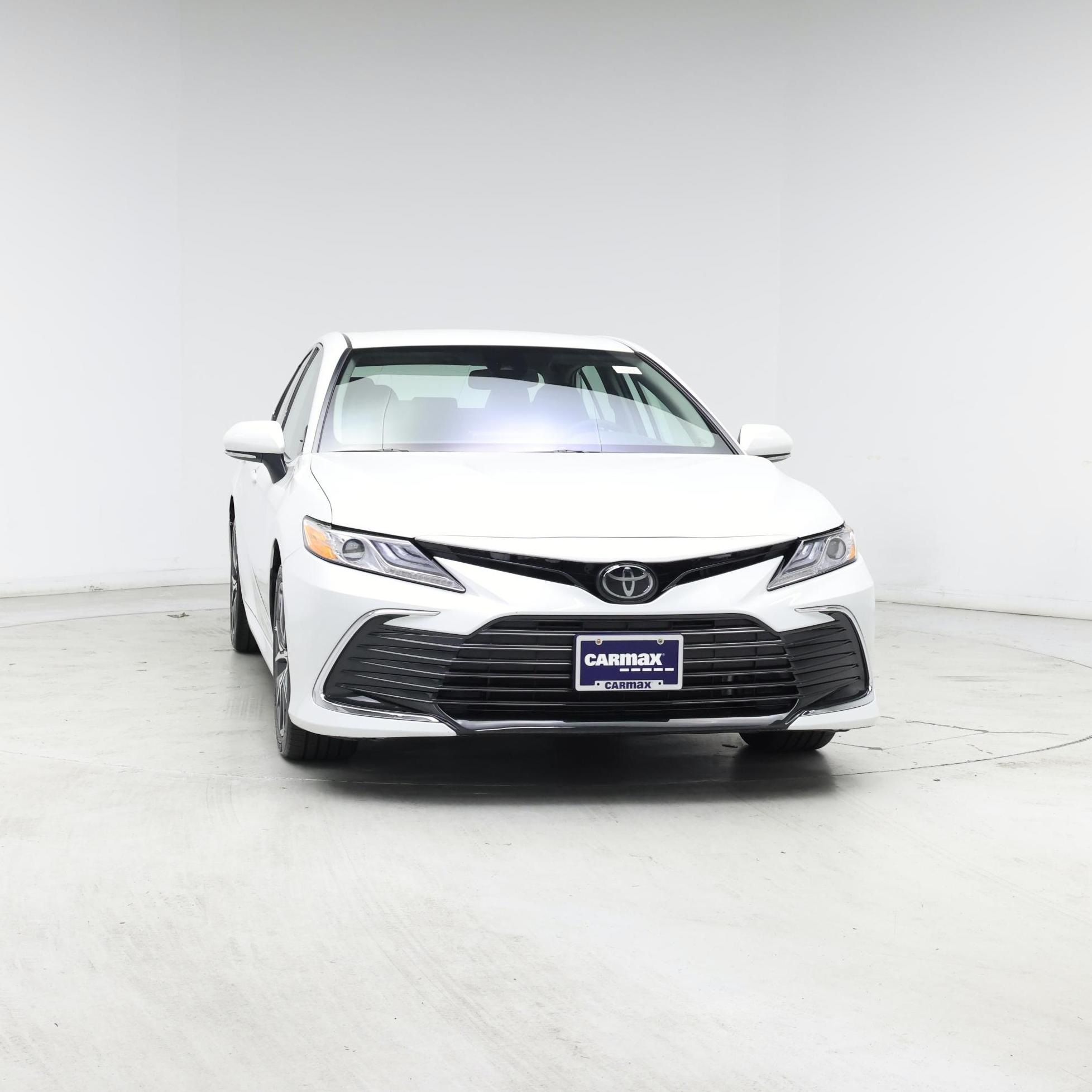 Thumbnail: 2023 Toyota Camry - 5