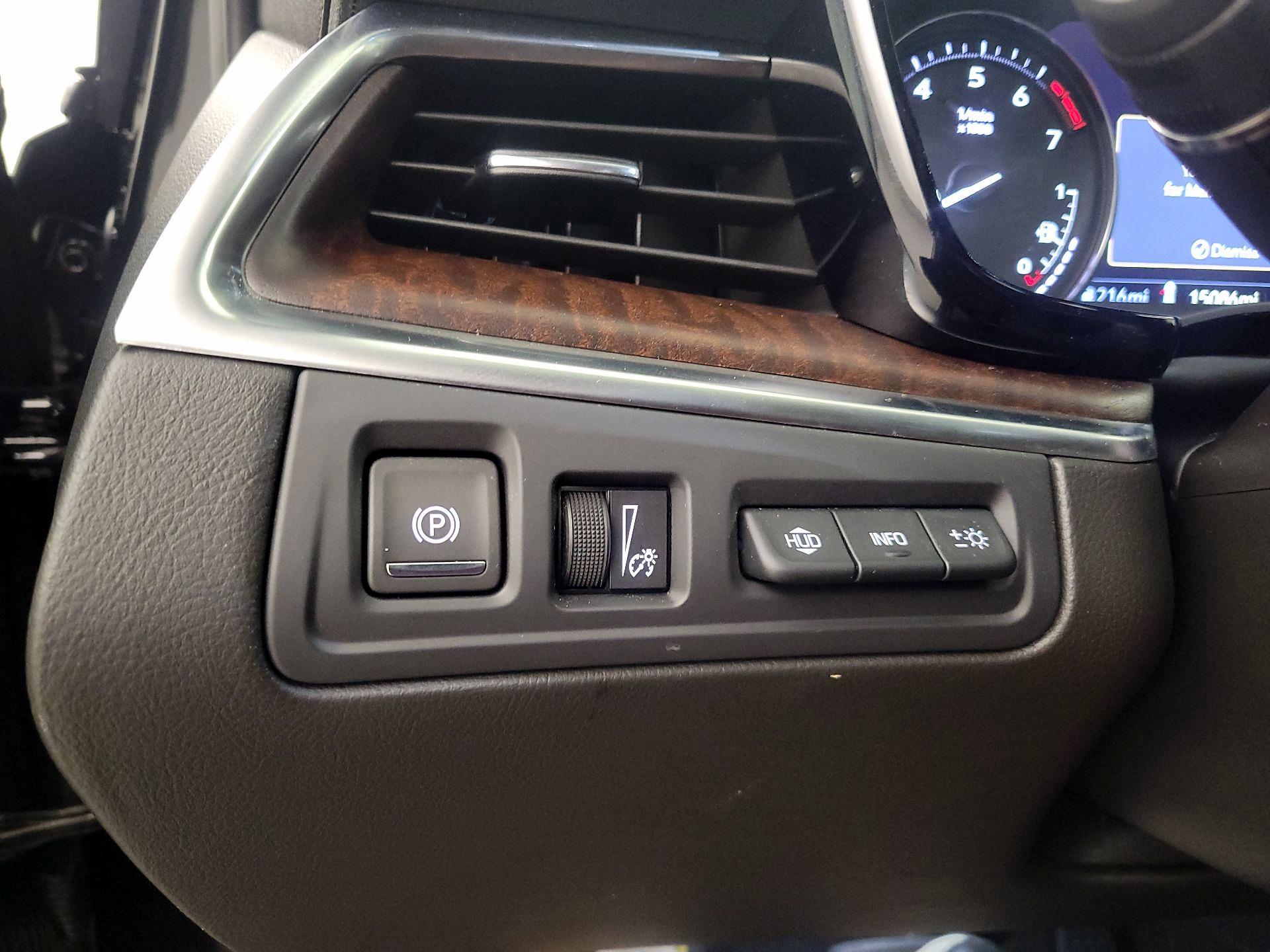 Thumbnail: 2024 Cadillac XT5 - 13