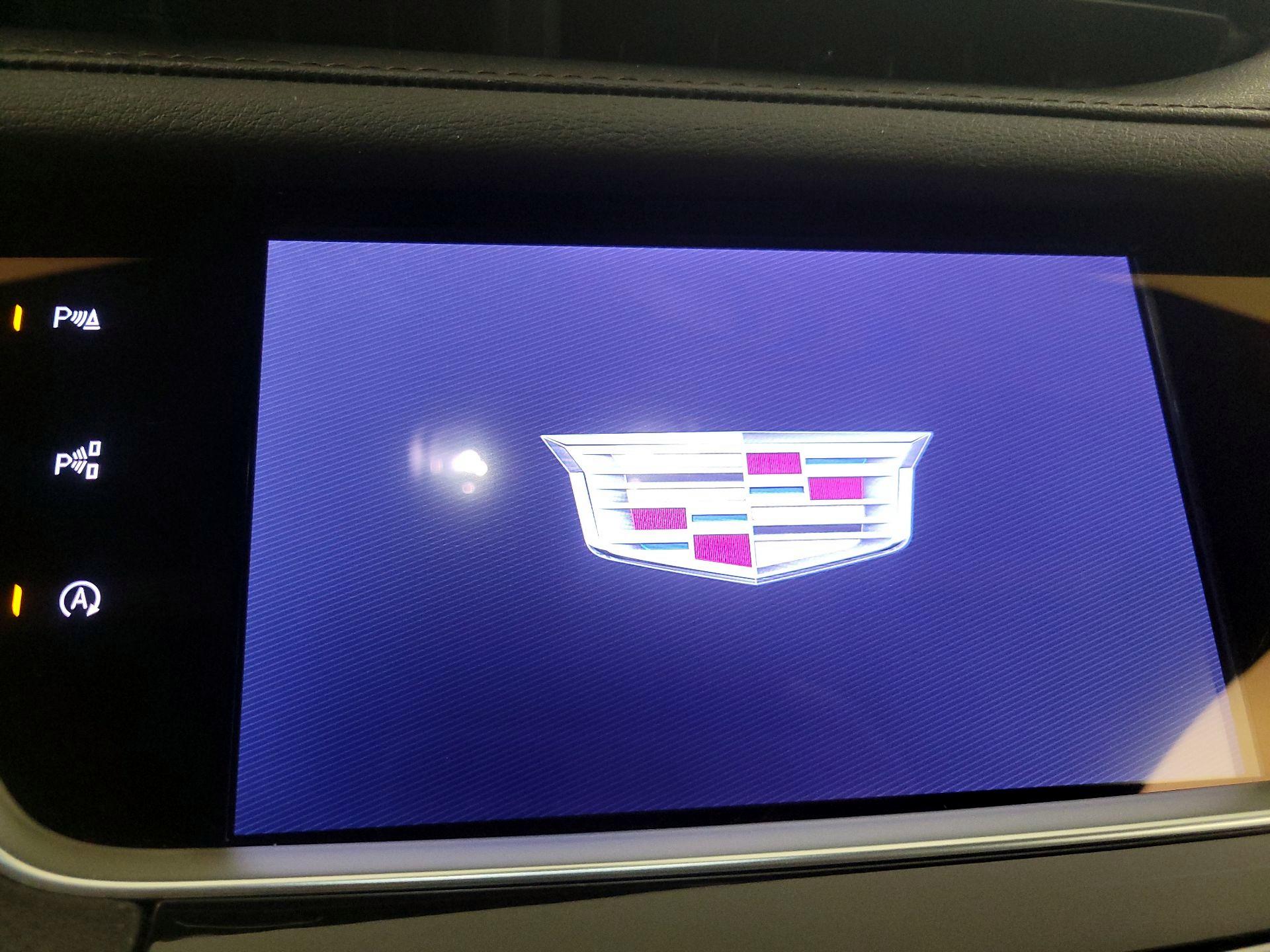 Thumbnail: 2024 Cadillac XT5 - 15