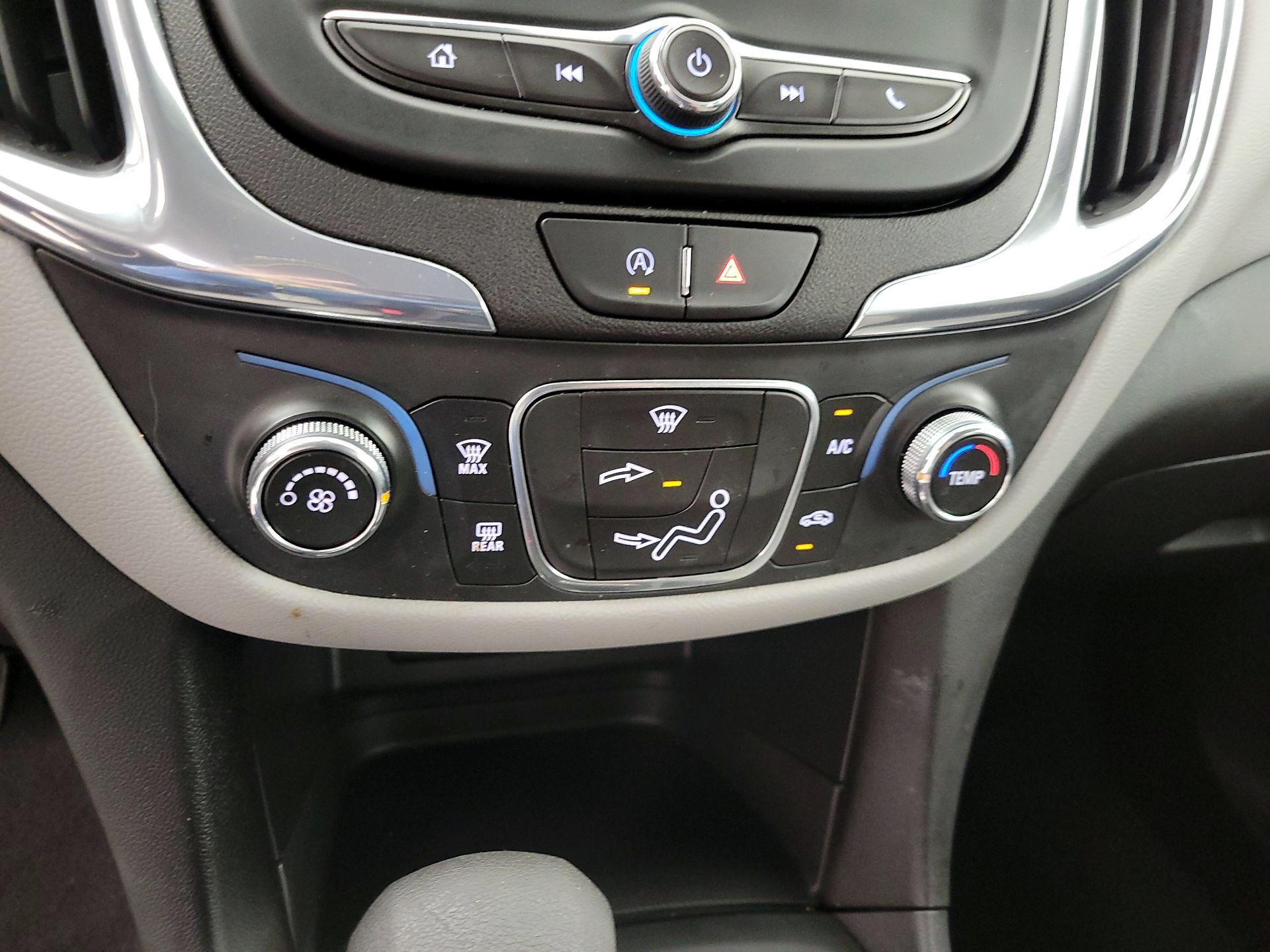 Thumbnail: 2023 Chevrolet Equinox - 16