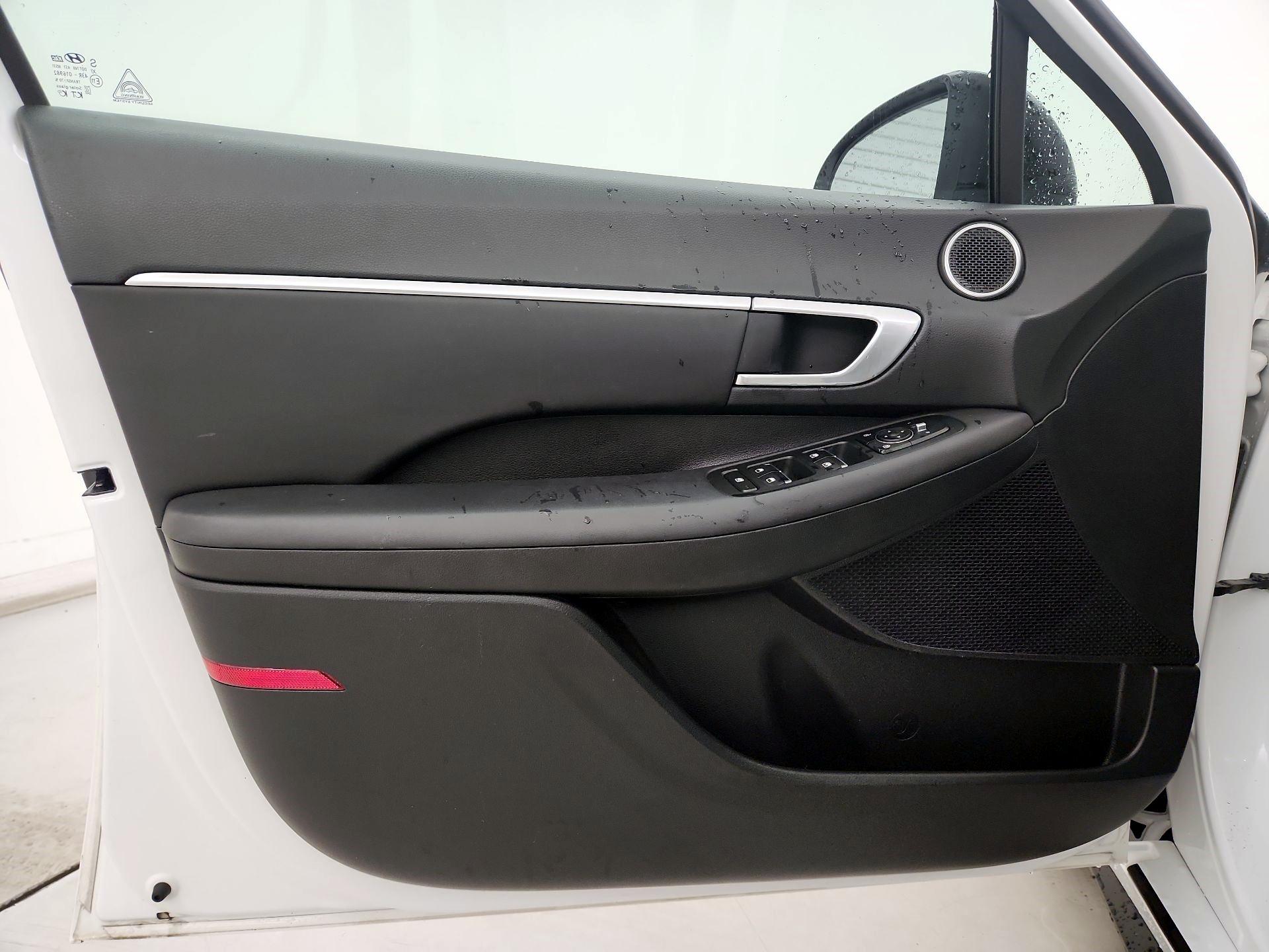 Thumbnail: 2022 Hyundai Sonata - 12